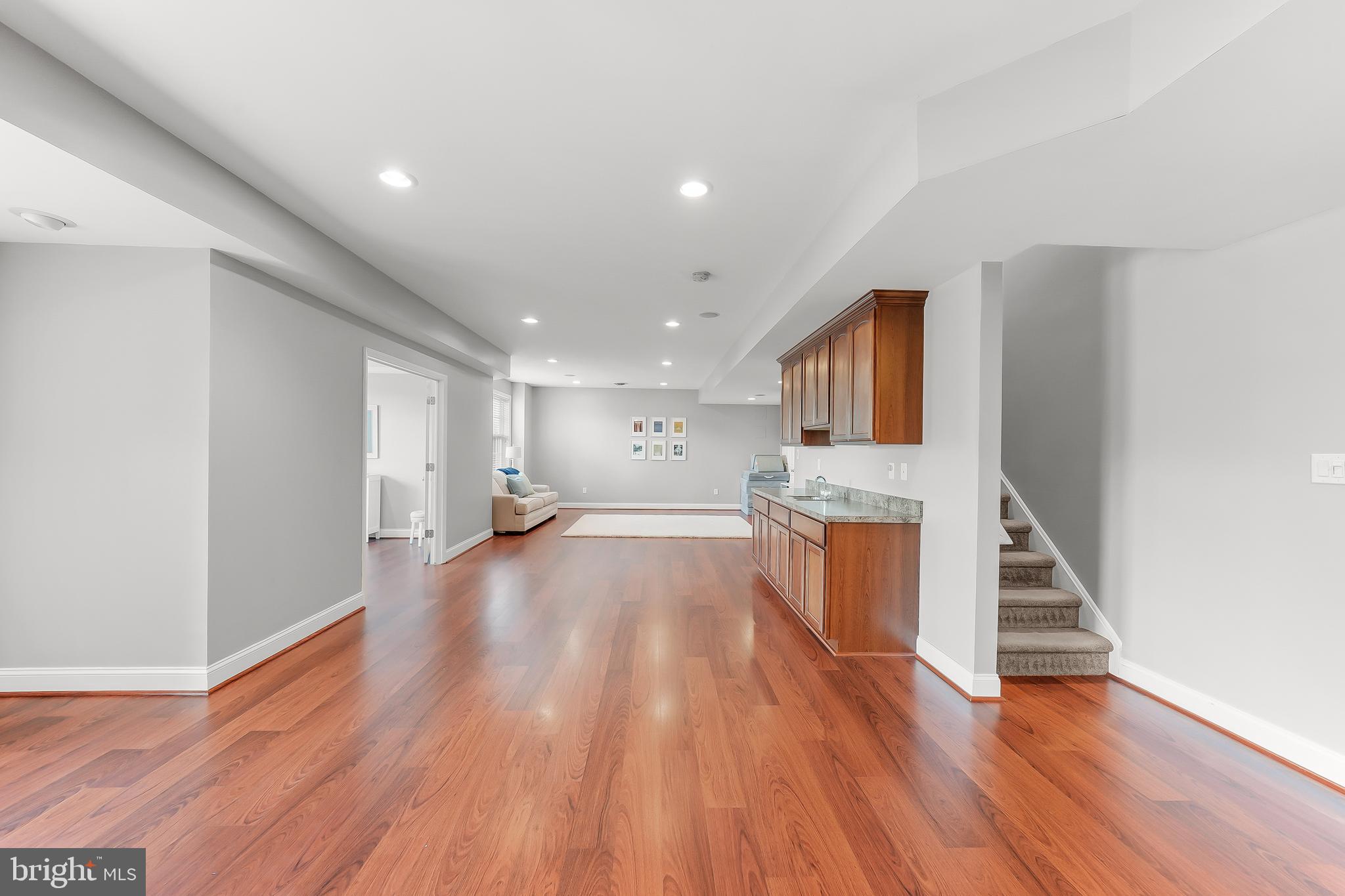 CANDLEWYCK - Residential