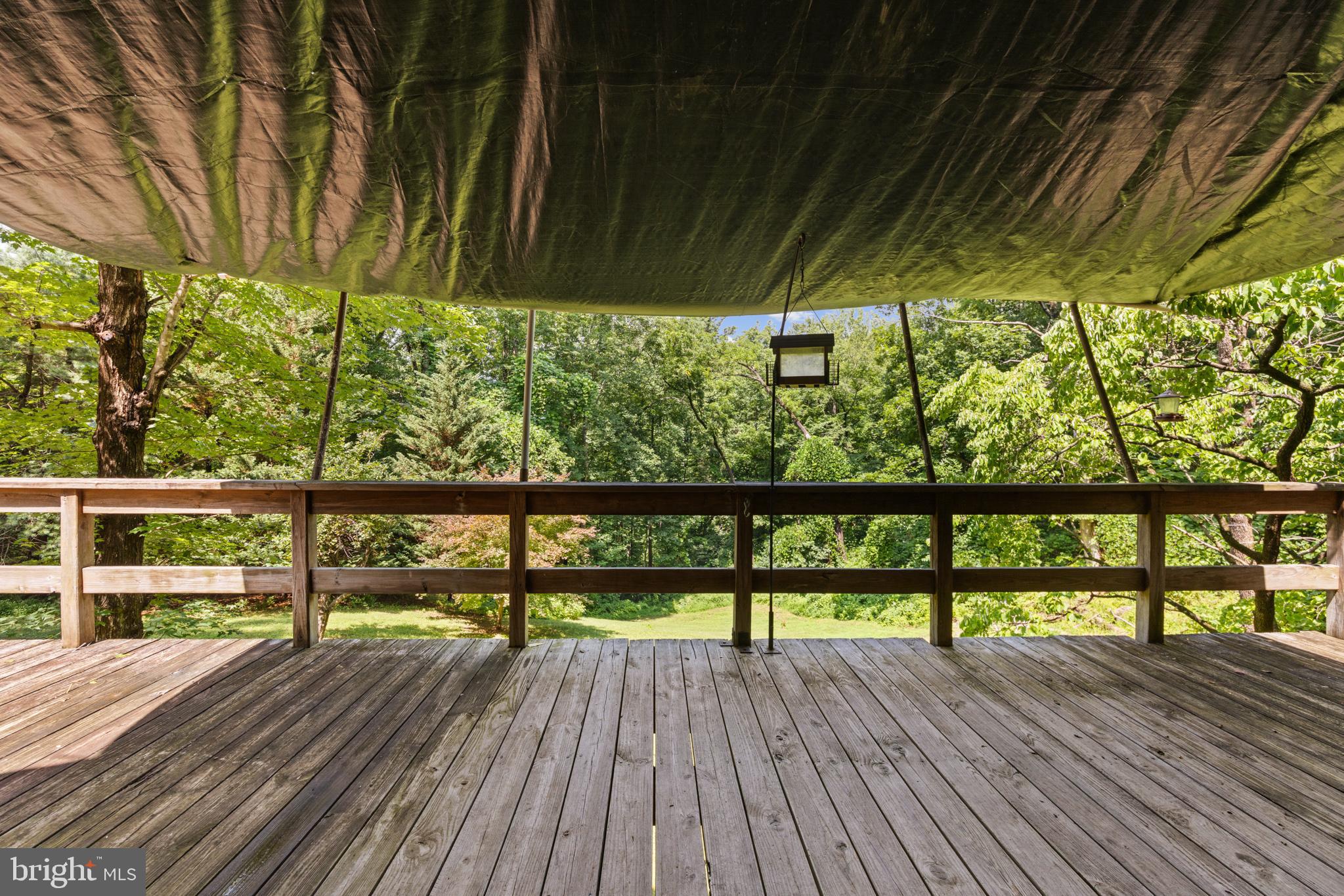 MIDDLE RIVER RETREAT - Residential