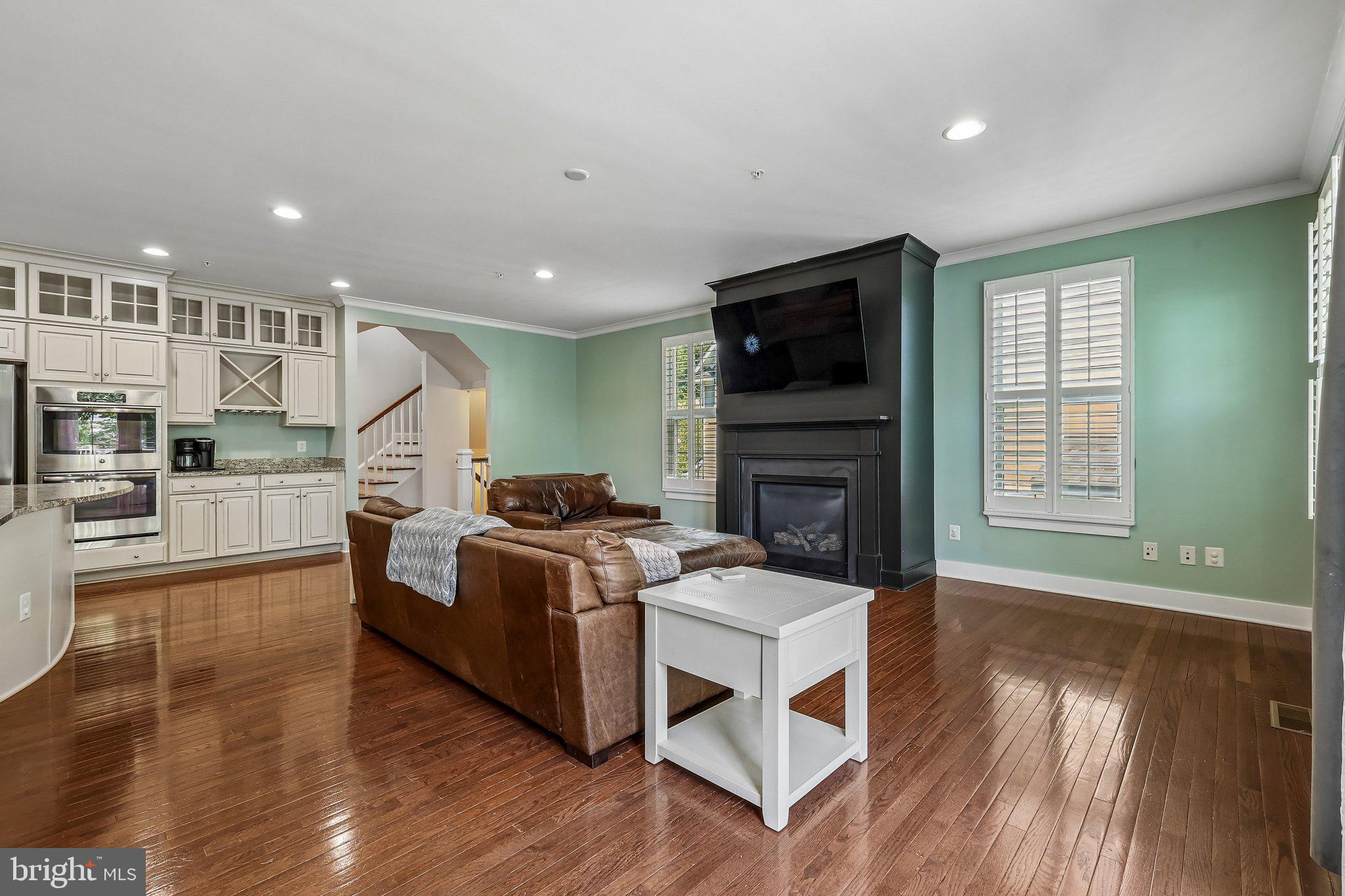 POTOMAC SHORES - Residential