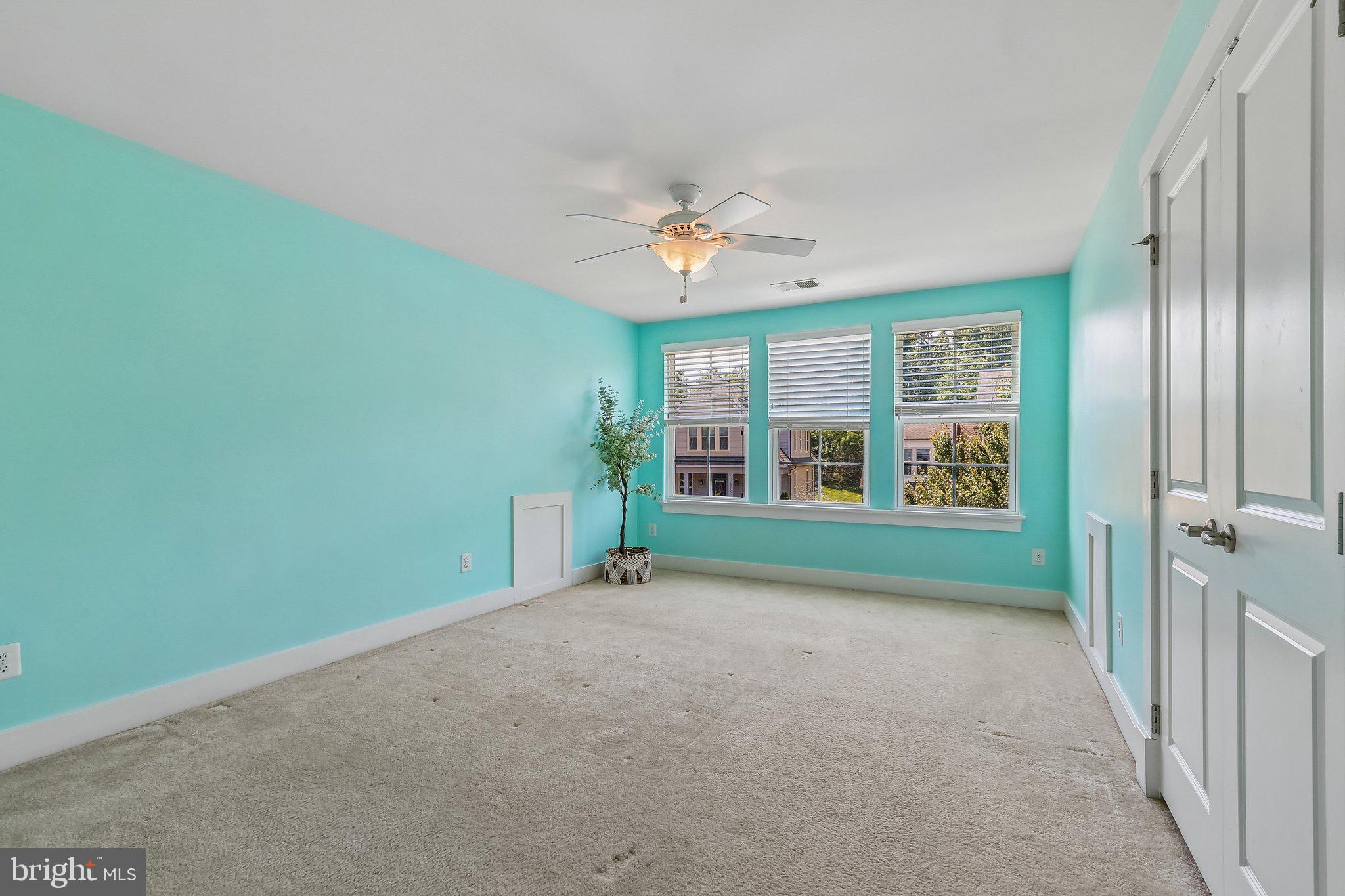 POTOMAC SHORES - Residential