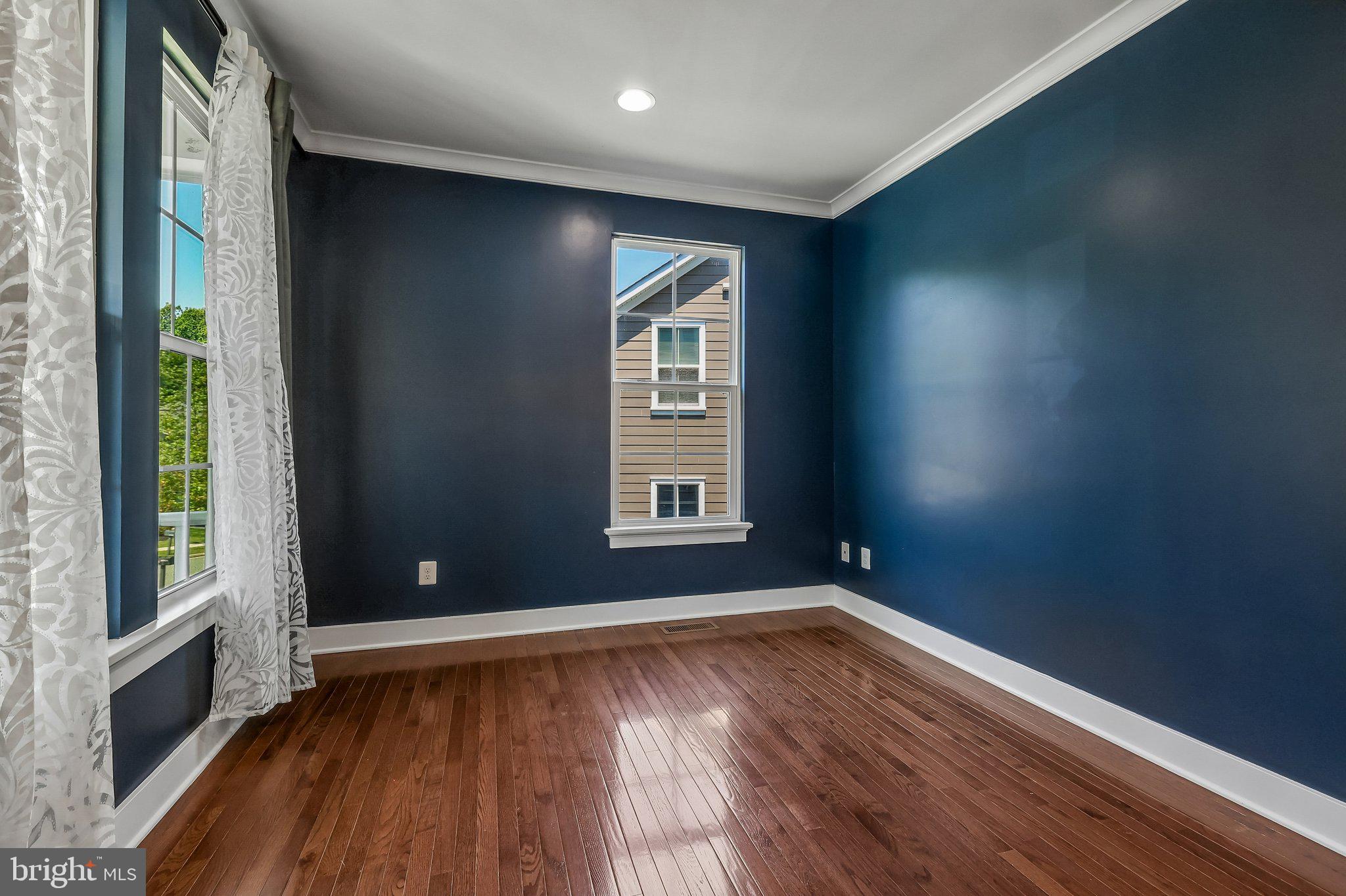 POTOMAC SHORES - Residential
