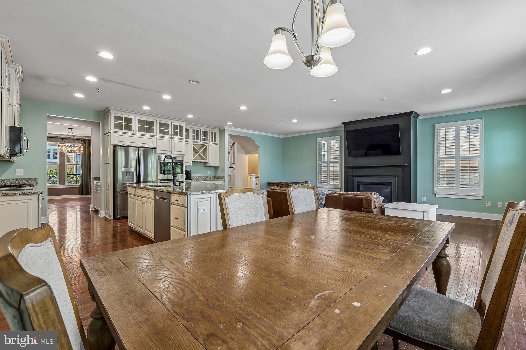 POTOMAC SHORES - Residential