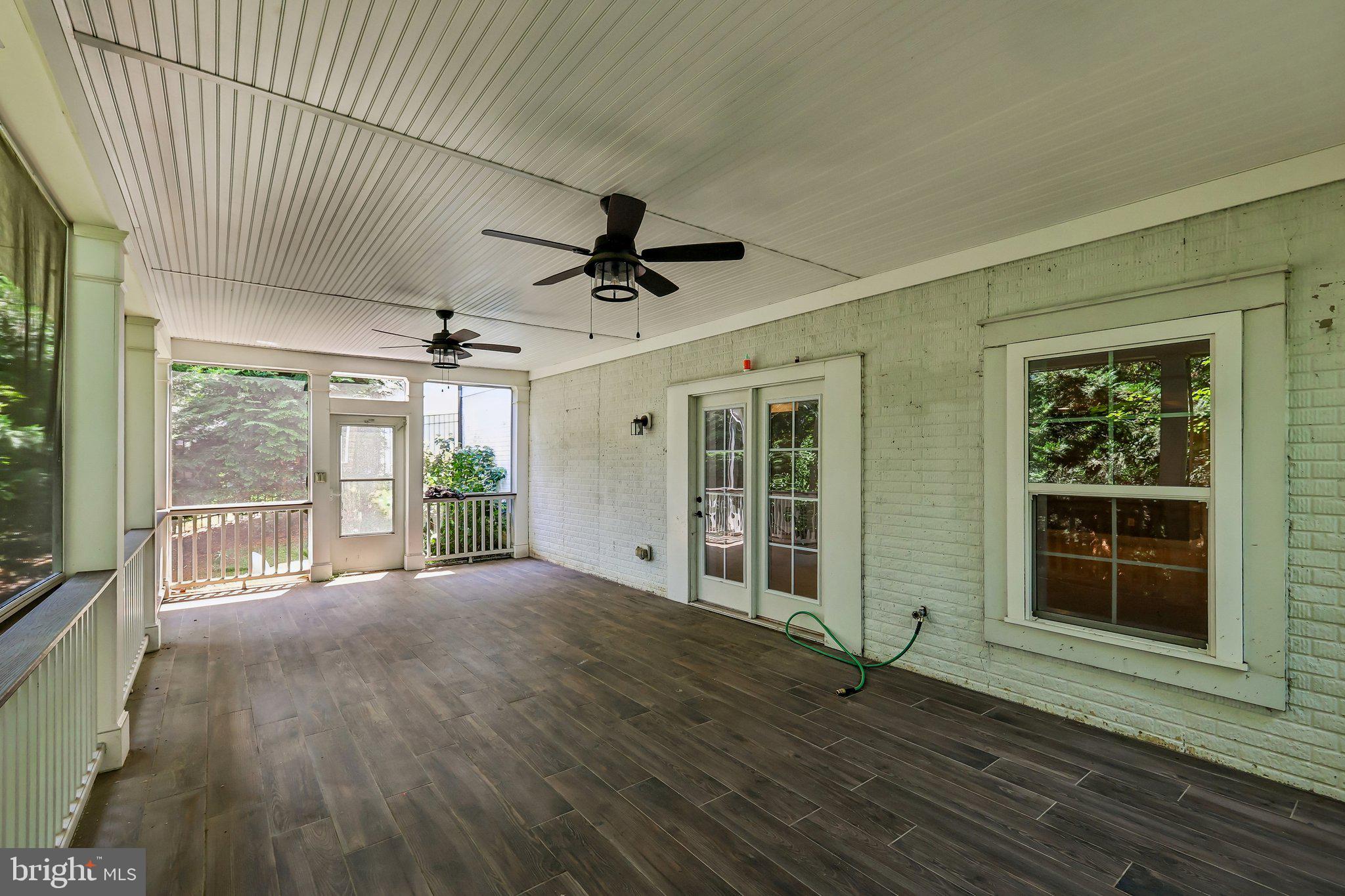 POTOMAC SHORES - Residential