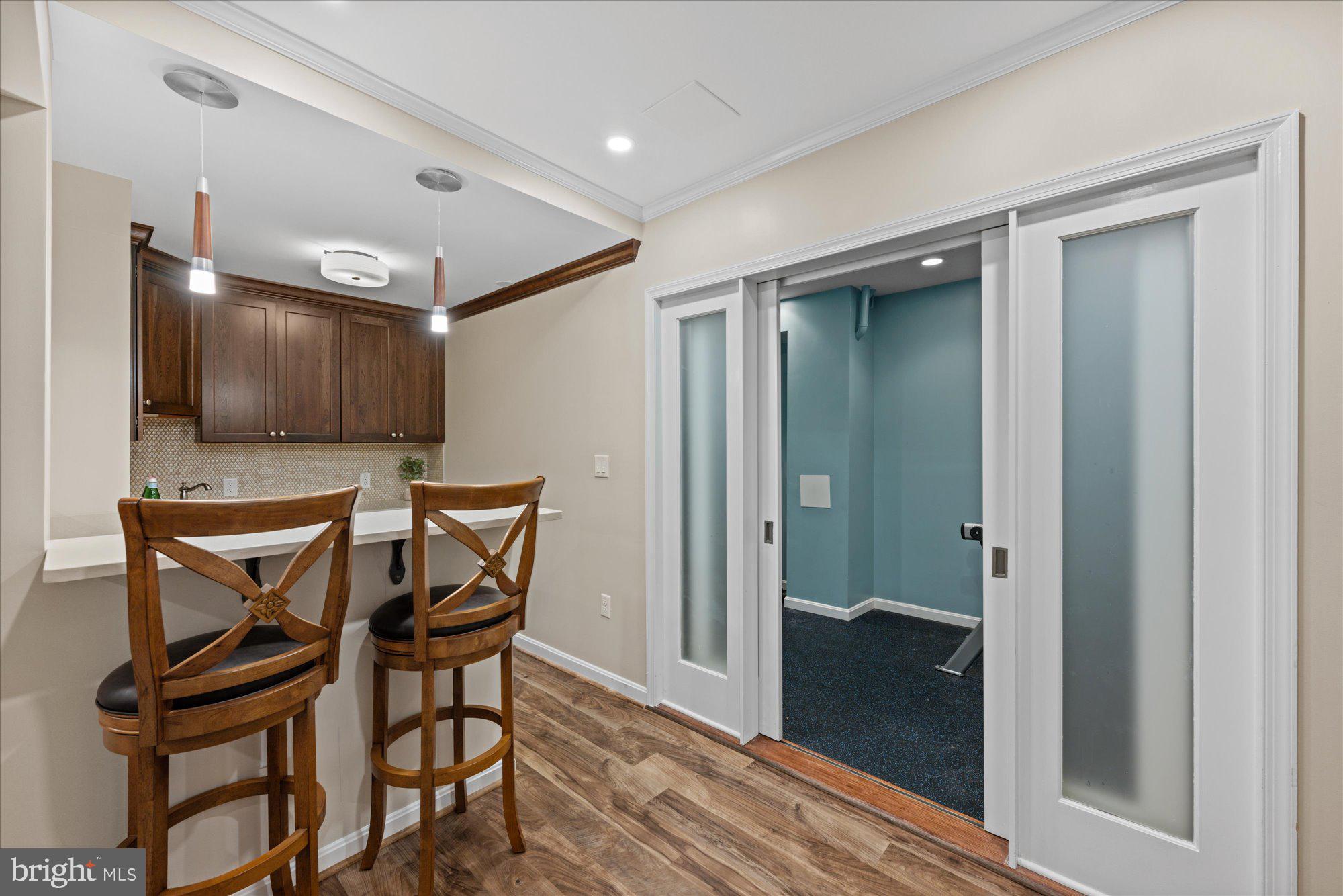 RIVER FALLS - Residential