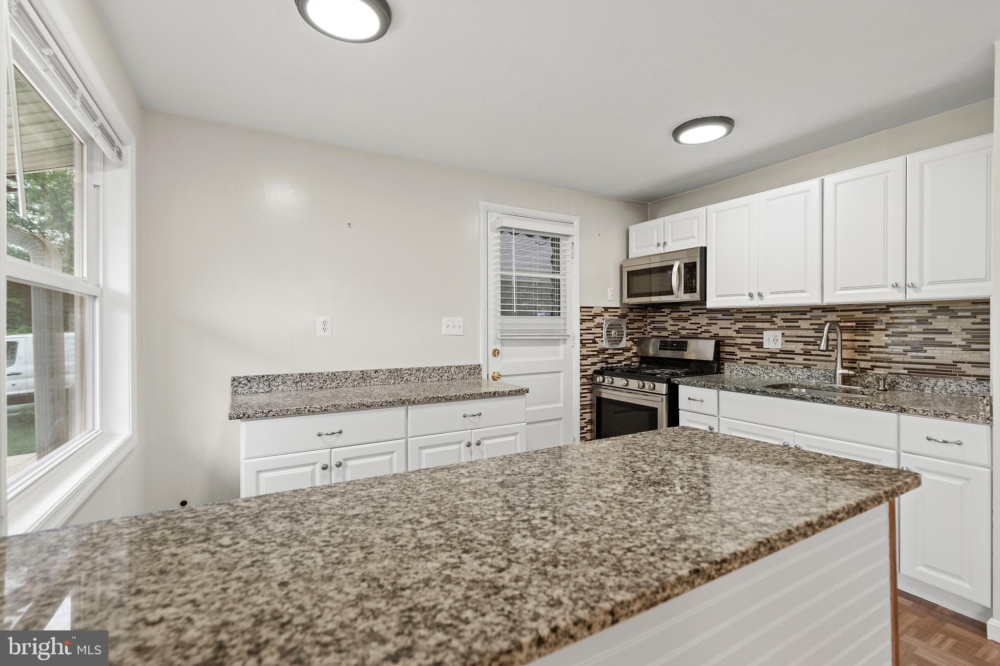 ASPEN KNOLLS - Residential