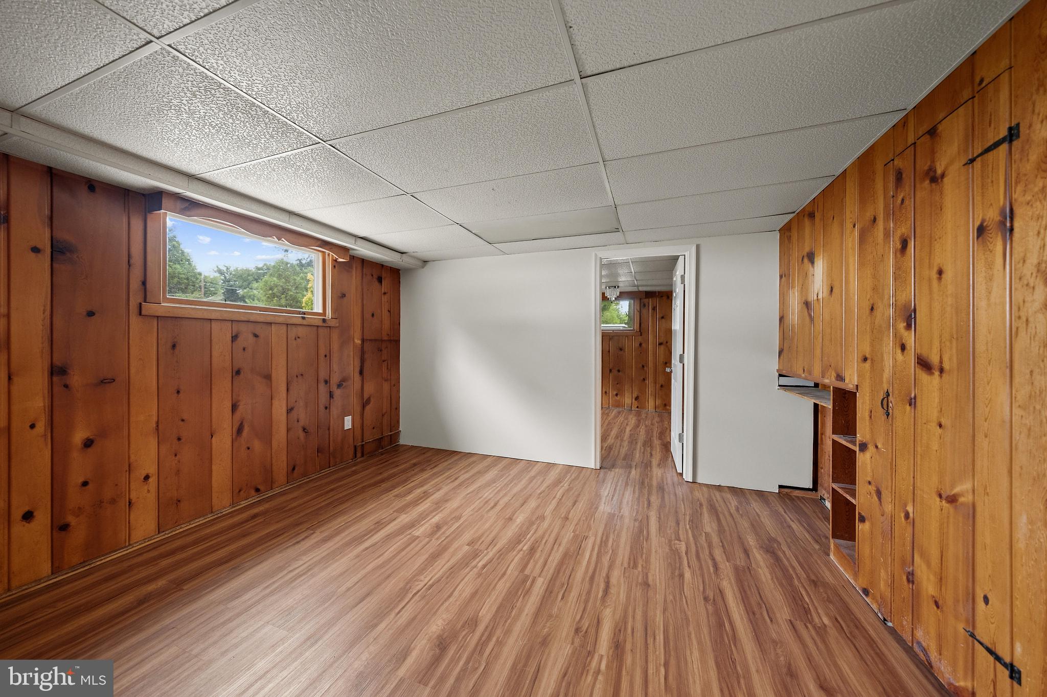 ASPEN KNOLLS - Residential