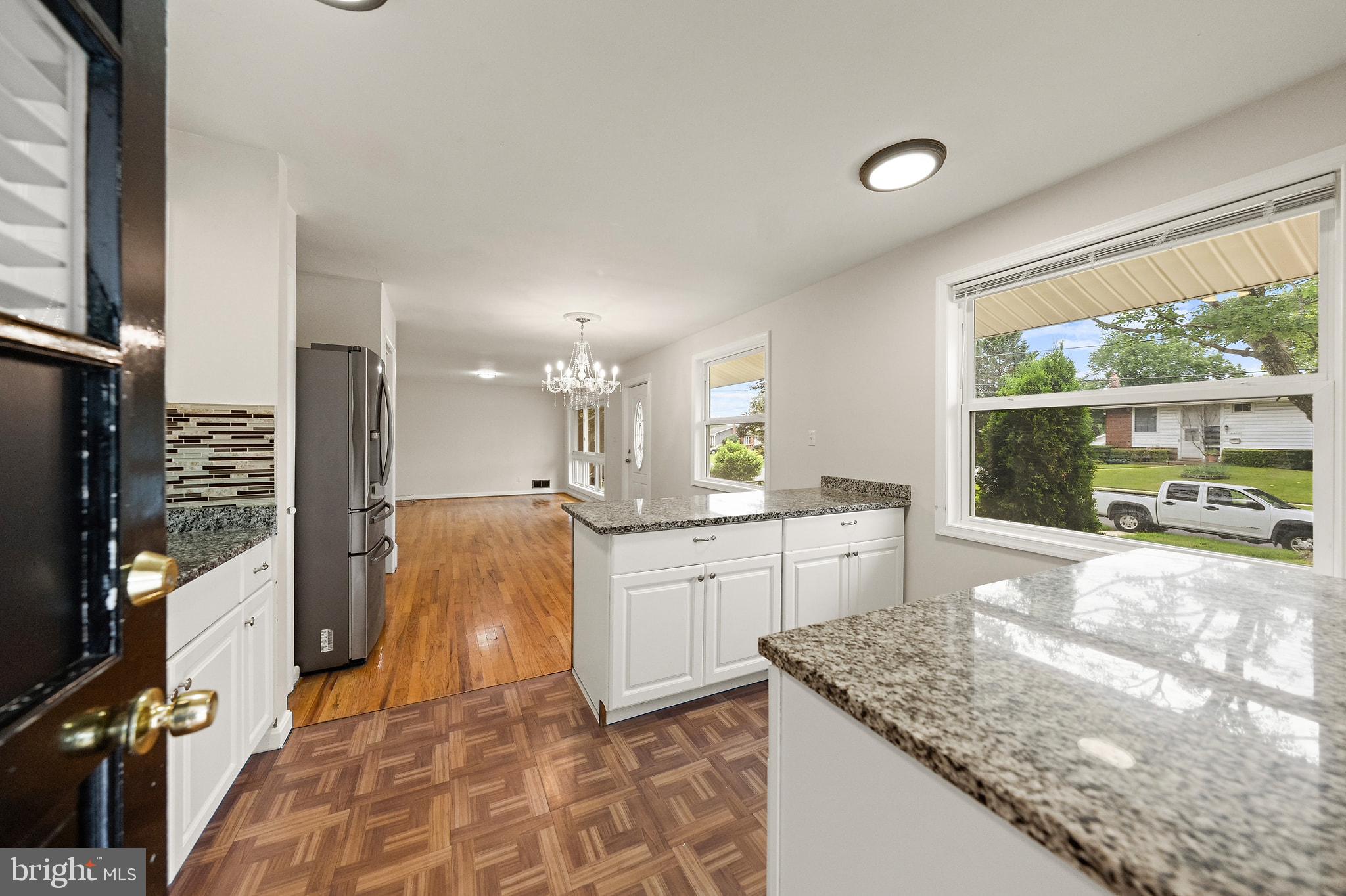 ASPEN KNOLLS - Residential