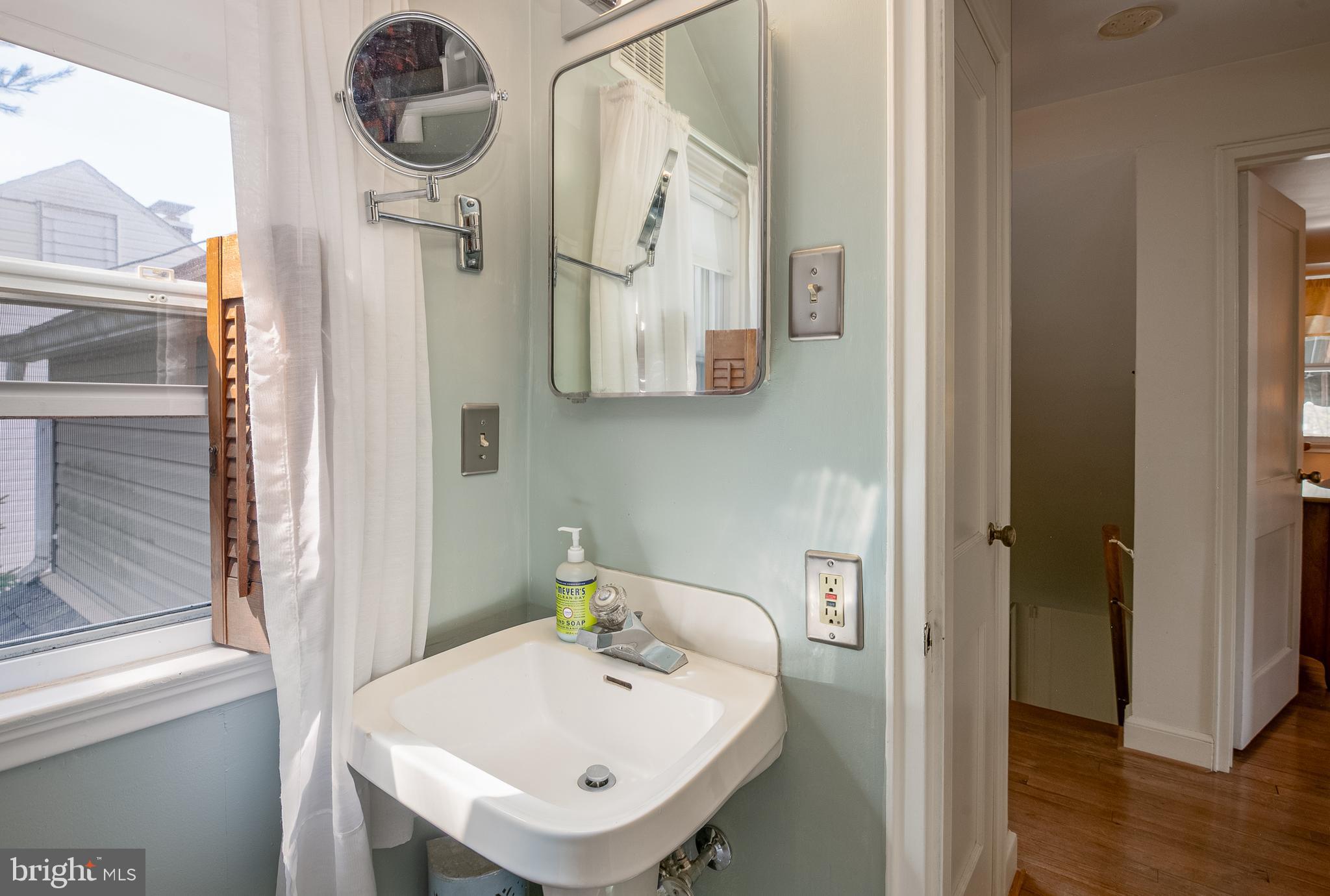 LINCOLN PARK - Residential