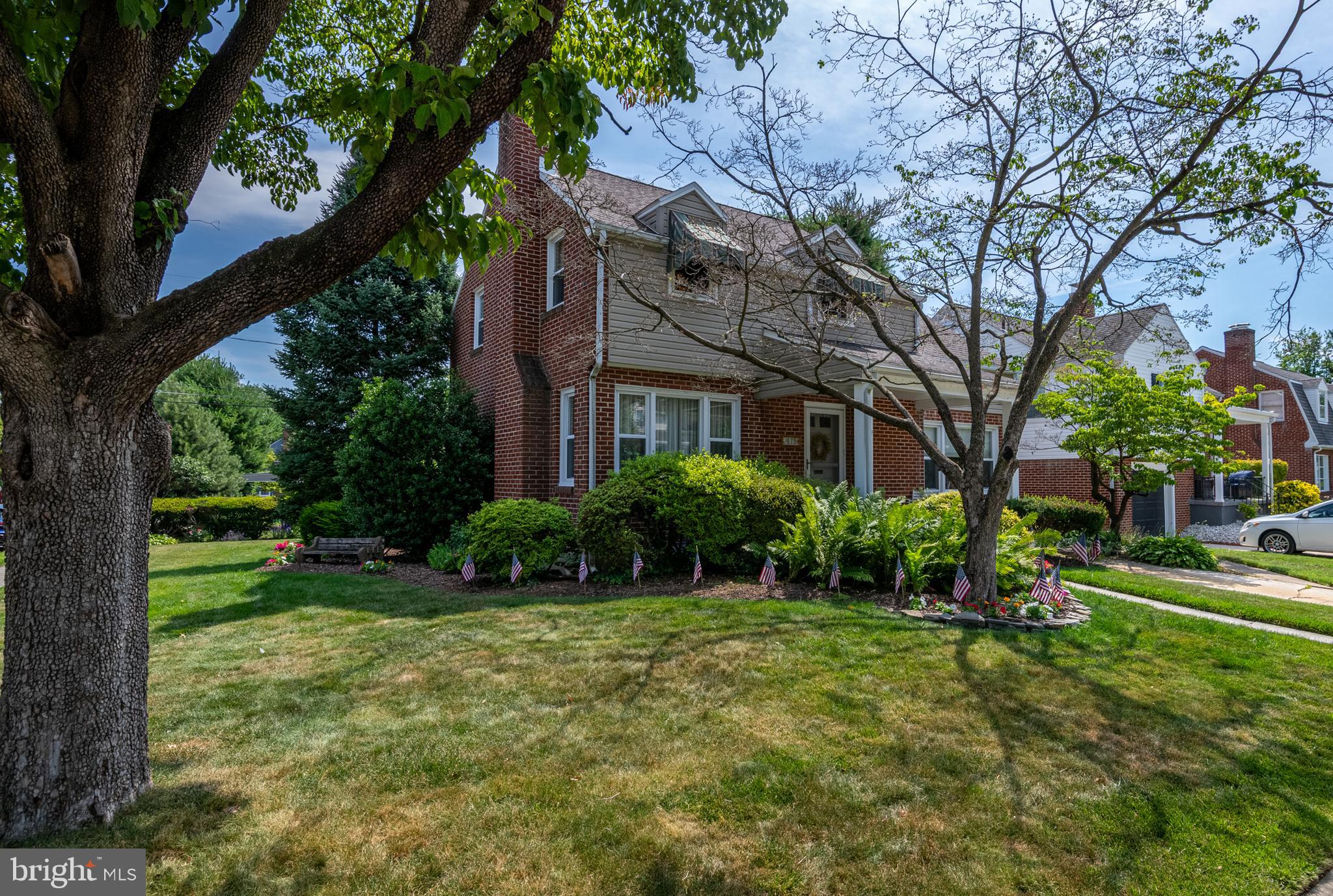 LINCOLN PARK - Residential