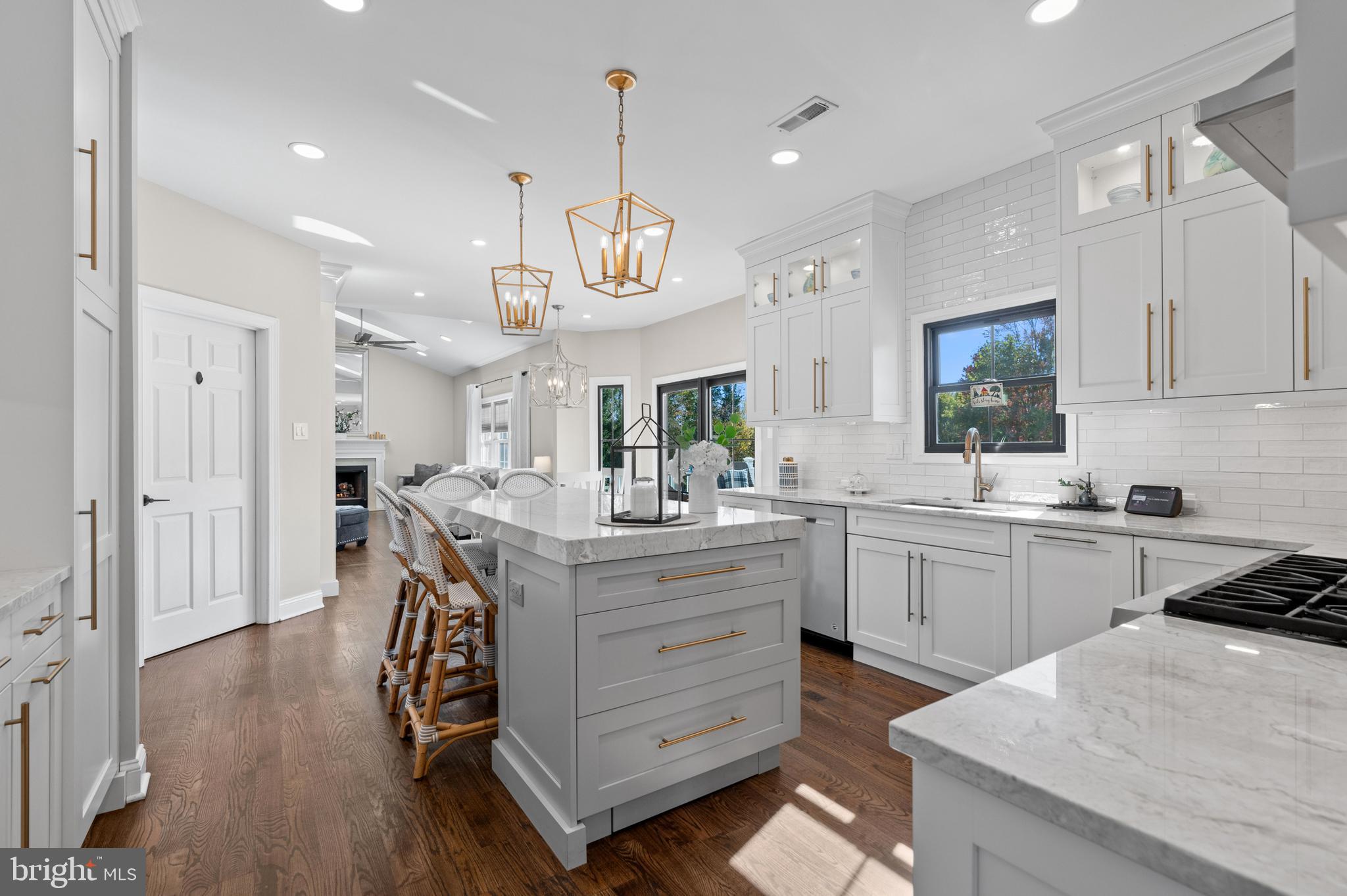 ESTATES AT WARRINGTON RIDGE - Residential