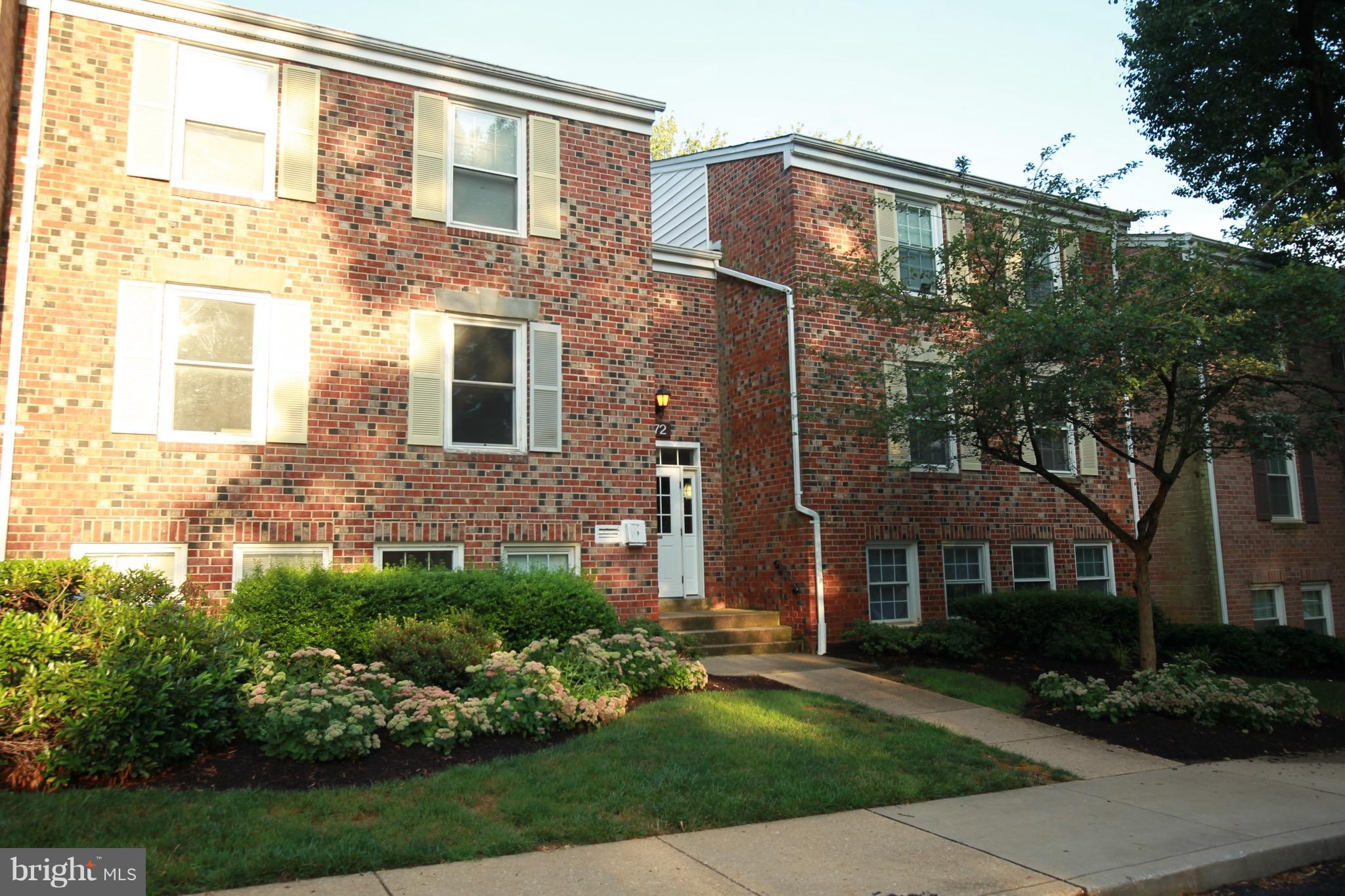 Very nice and Spacious 2 BR condo so close to transportation, Shopping, I-270, and Lakeforest Mall. Ride-On Bus is only steps away. Light, bright, and airy. Gorgeous kitchen, separate dining room with lots of recessed lighting. Don't miss the balcony overlooking the Tennis Courts. Large community Pool and assigned parking. New Elementary School to open soon across the street.
