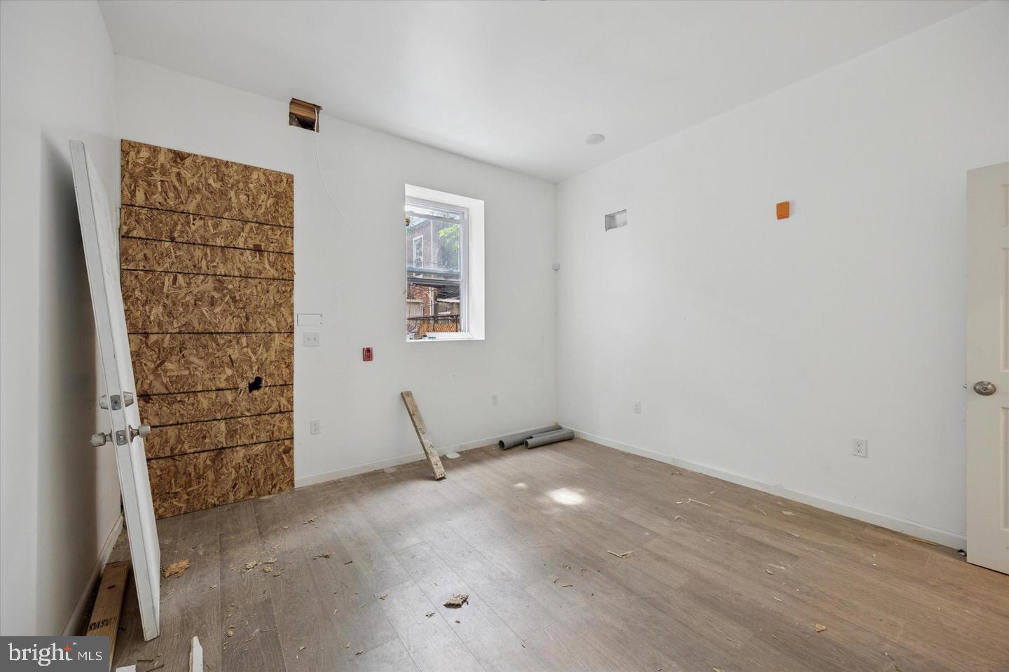 TEMPLE UNIVERSITY - Commercial Sale