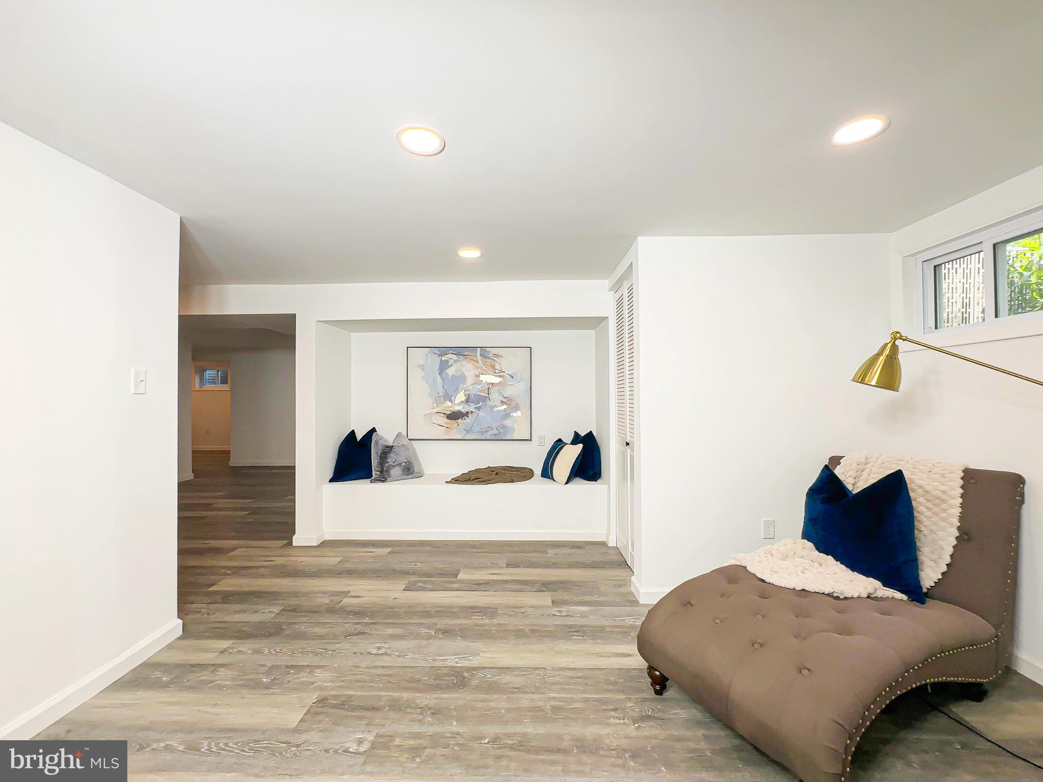 WAGGAMAN HEIGHTS - Residential