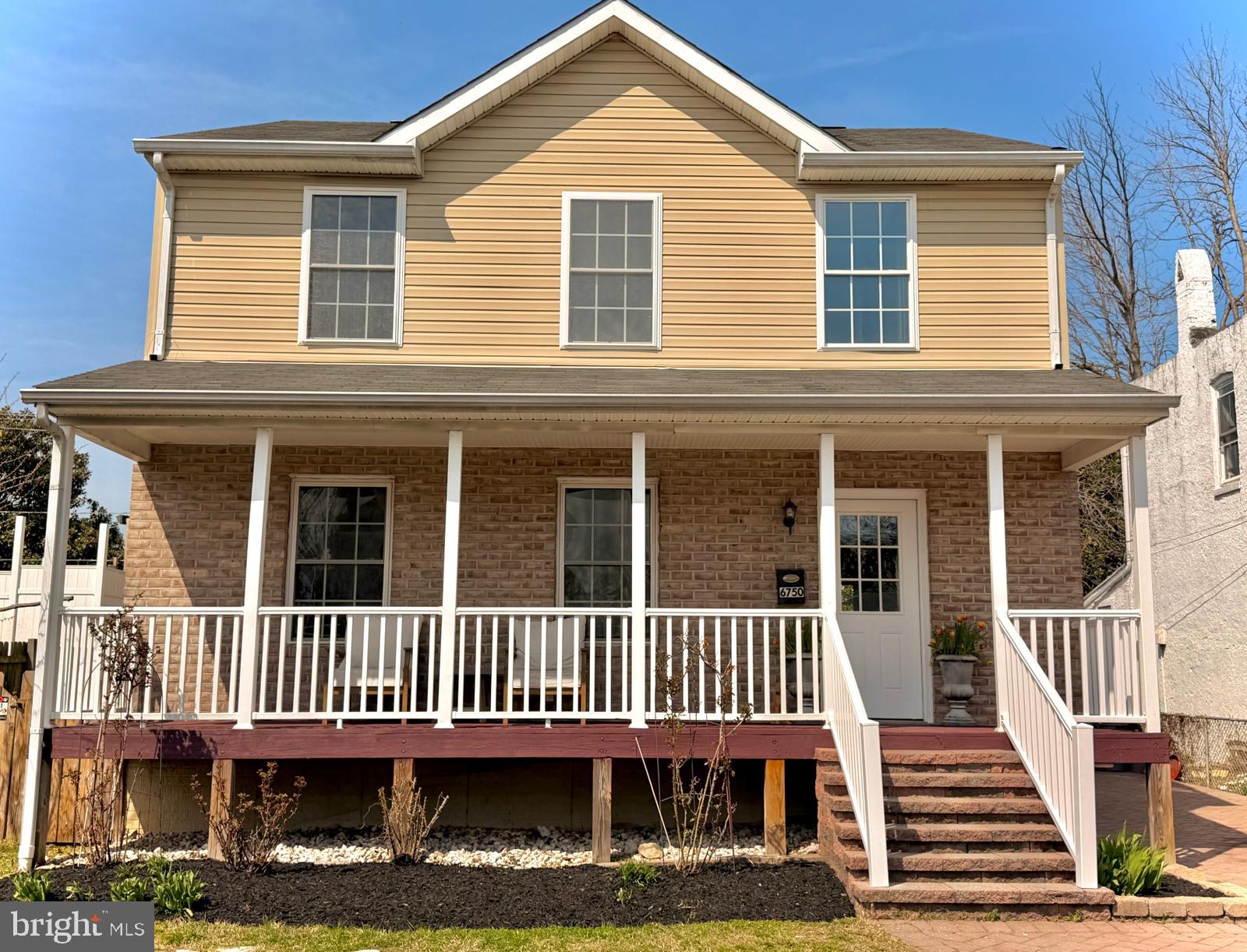 THIS CHARMING HOME OFFERS A GREAT BLEND OF COMFORT, FUNCTIONALITY , AND THOUGHTFUL UPDATES. MINUTES FORM LOCAL PARKS, SCHOOLS, SHOPOING, AND COMMUTER ROUTES, AN EXCELLENT OPPORTUNITY IN THE HEART OF DUNDALK.