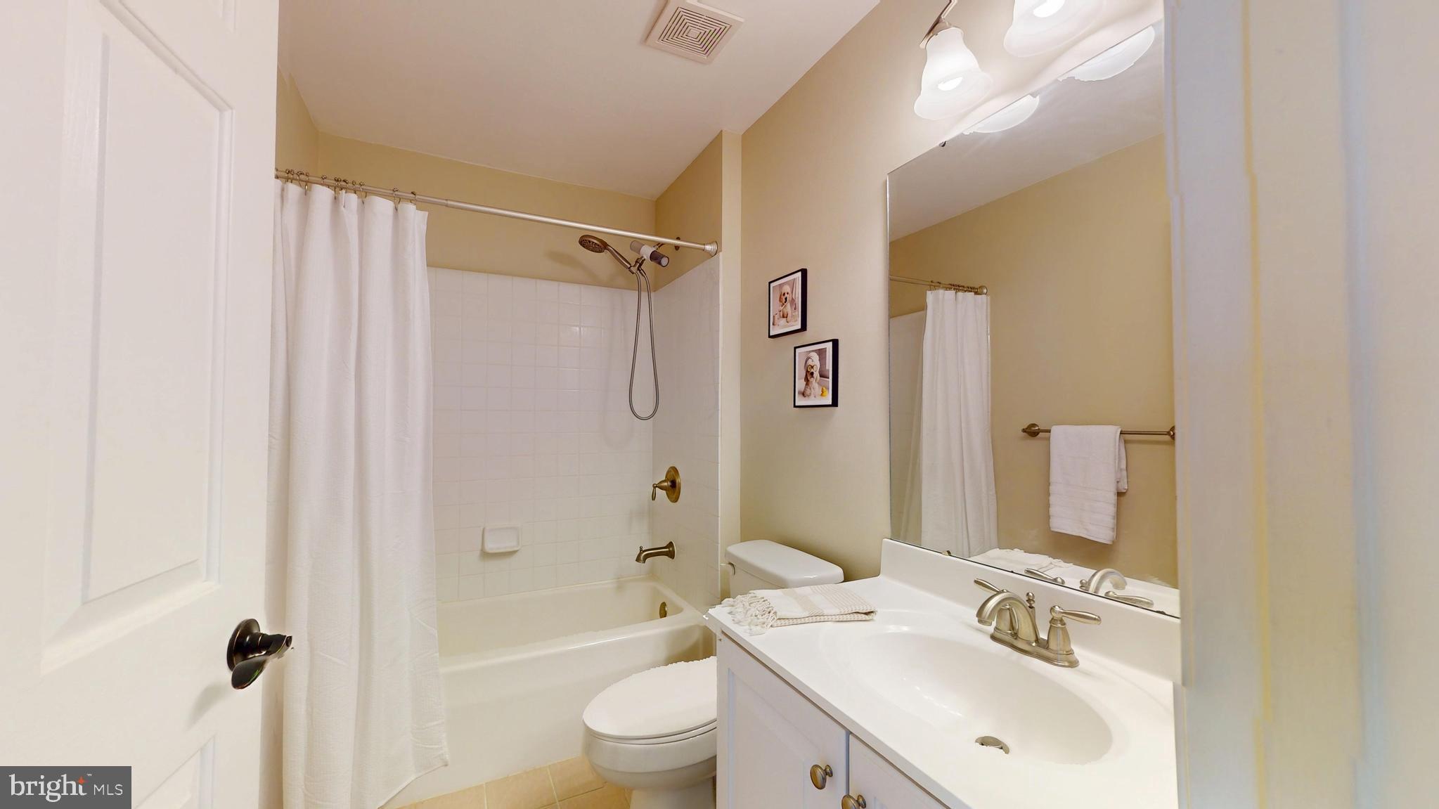 ORCHARD HILL - Residential