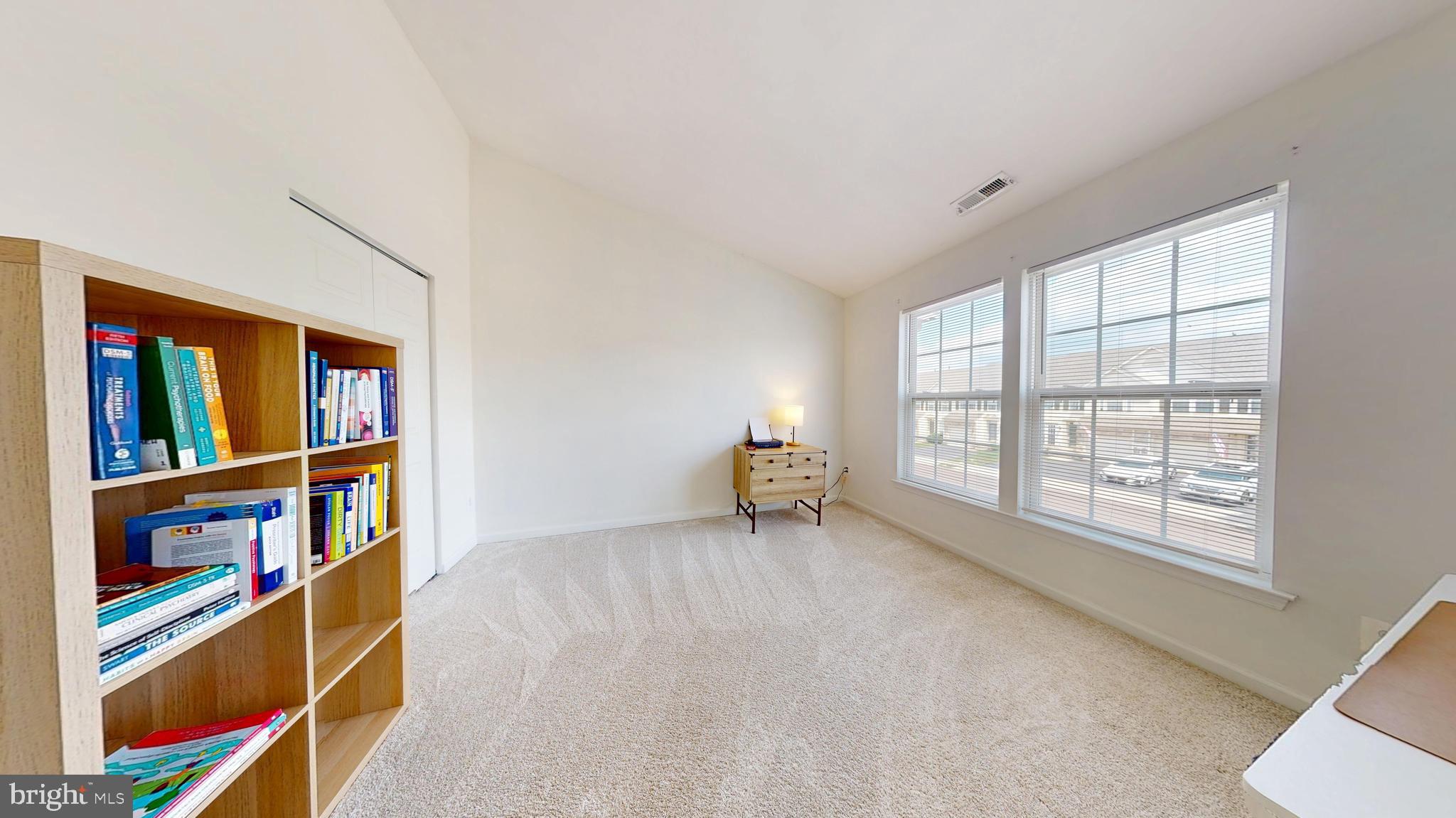 ORCHARD HILL - Residential