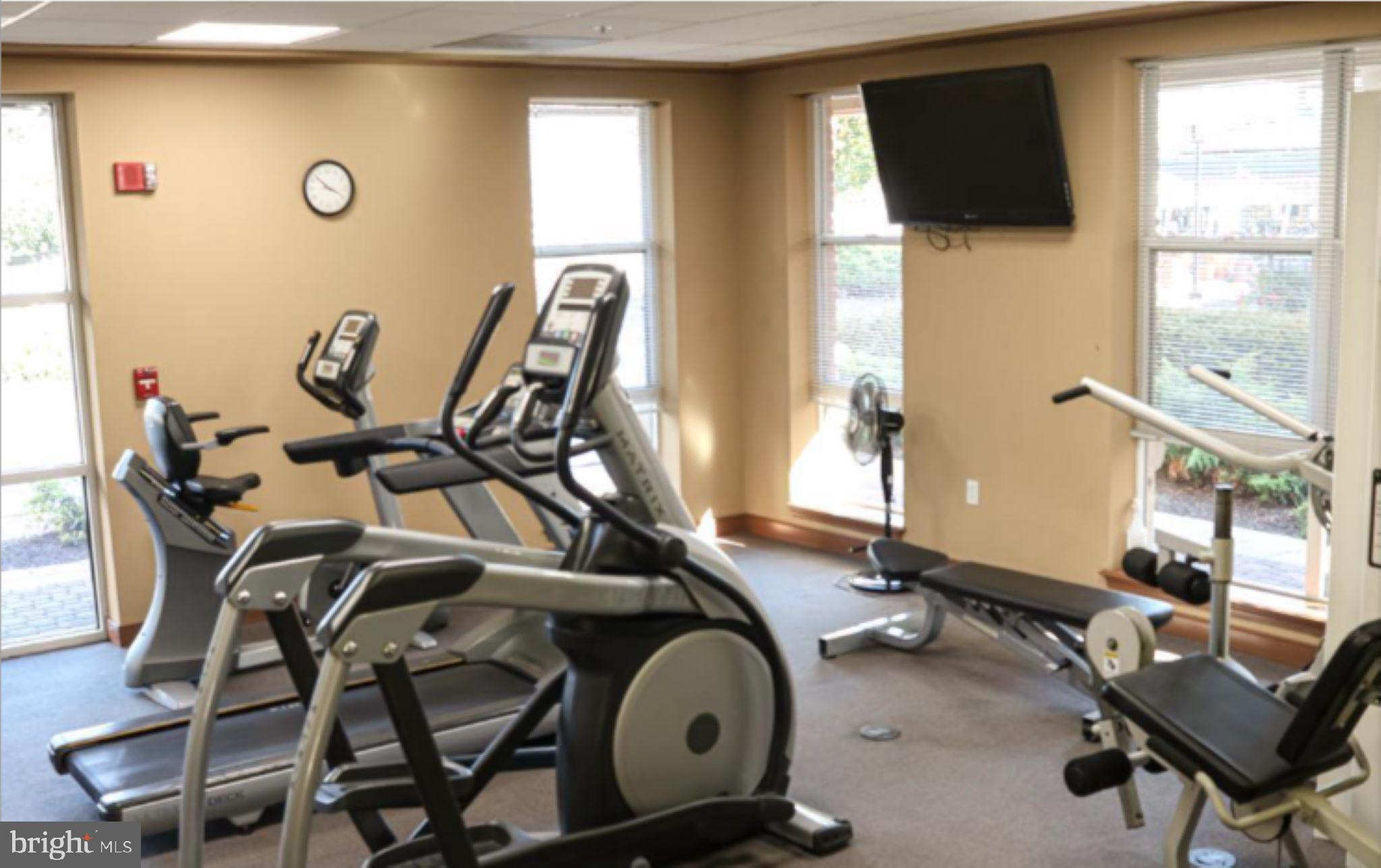 HARBORVIEW CONDOMINIUMS - Residential Lease