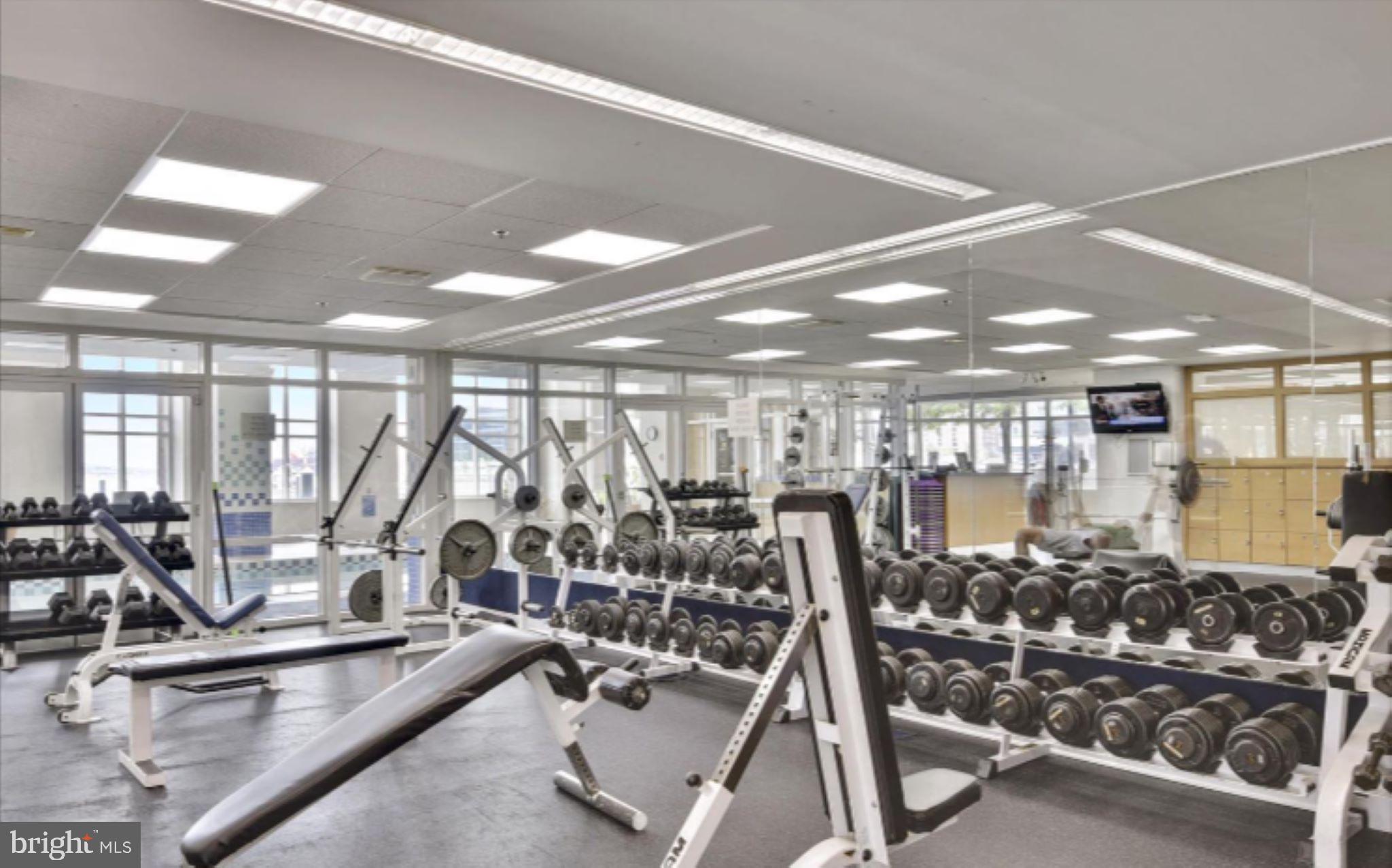 HARBORVIEW CONDOMINIUMS - Residential Lease