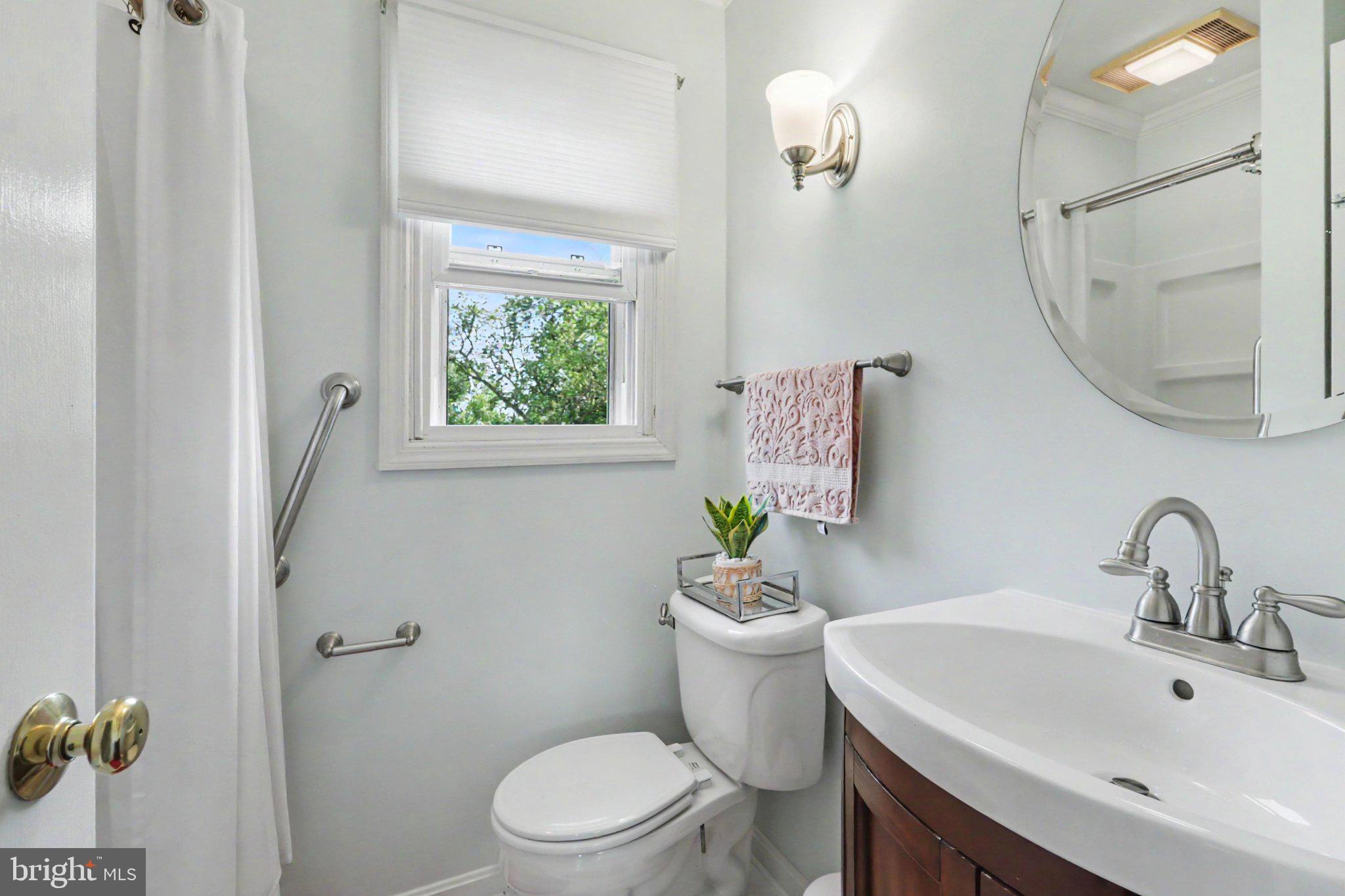CREEKVIEW HEIGHTS - Residential