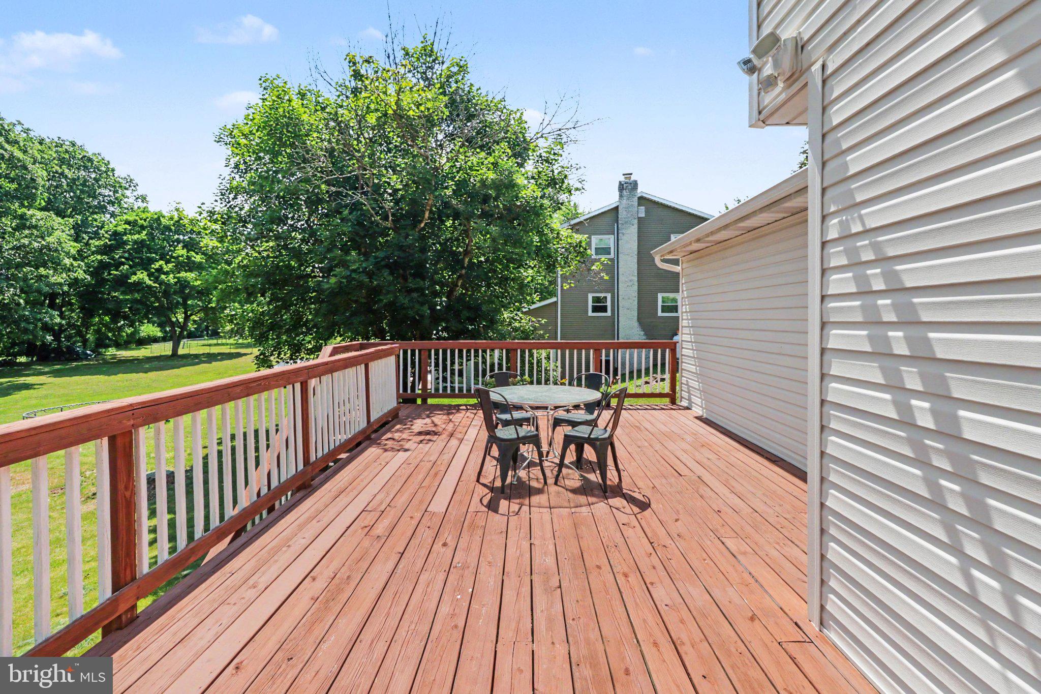 CREEKVIEW HEIGHTS - Residential