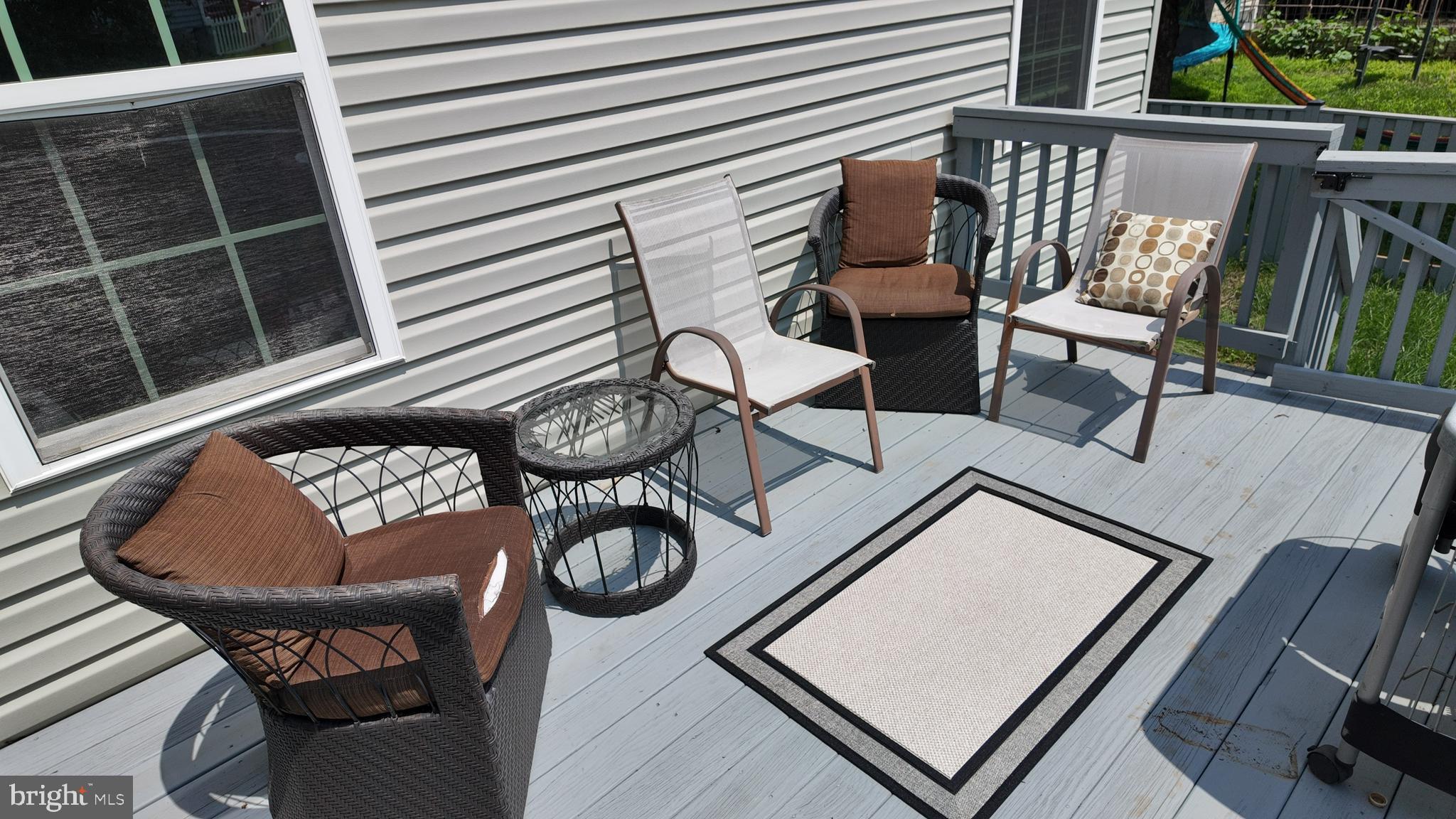 LOVETTSVILLE TOWN CENTER - Residential