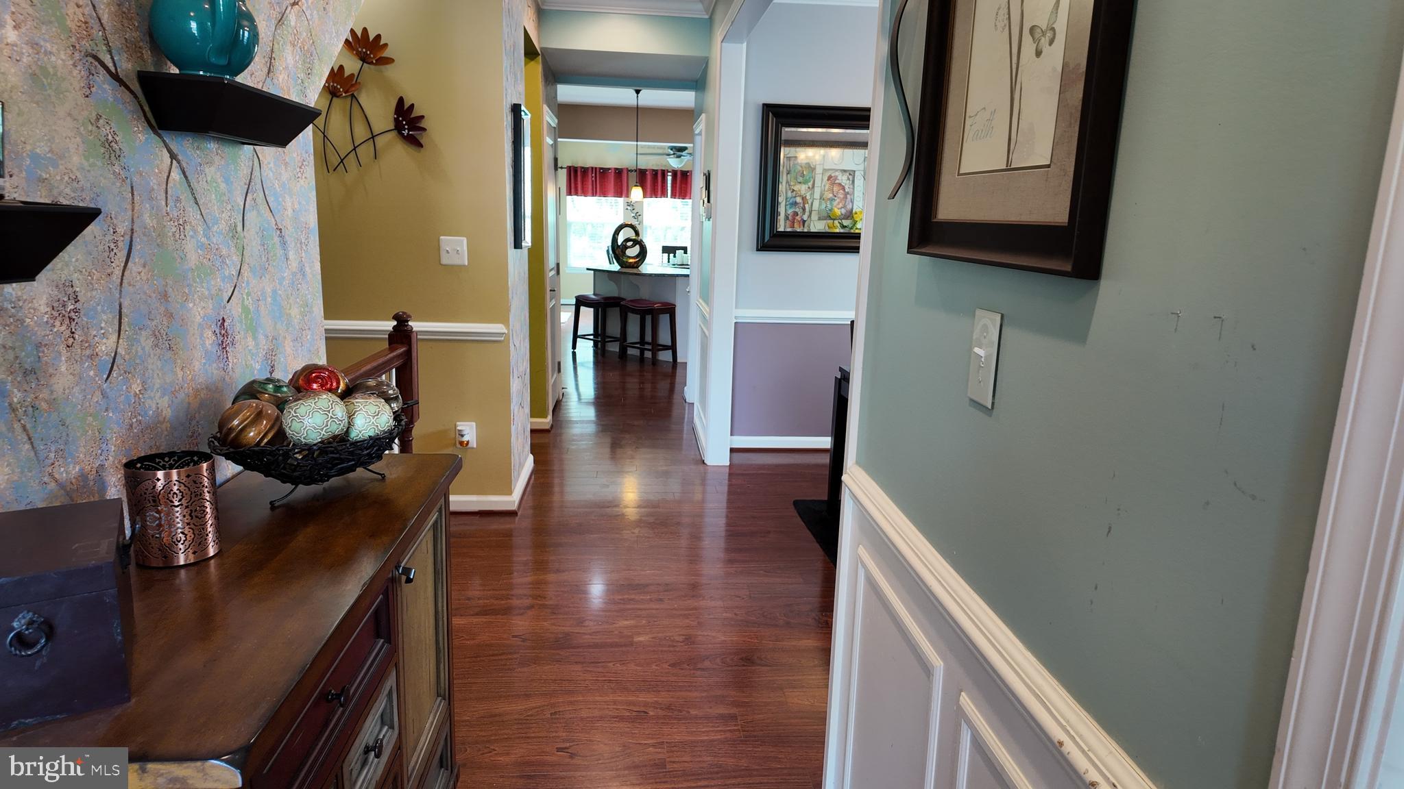 LOVETTSVILLE TOWN CENTER - Residential