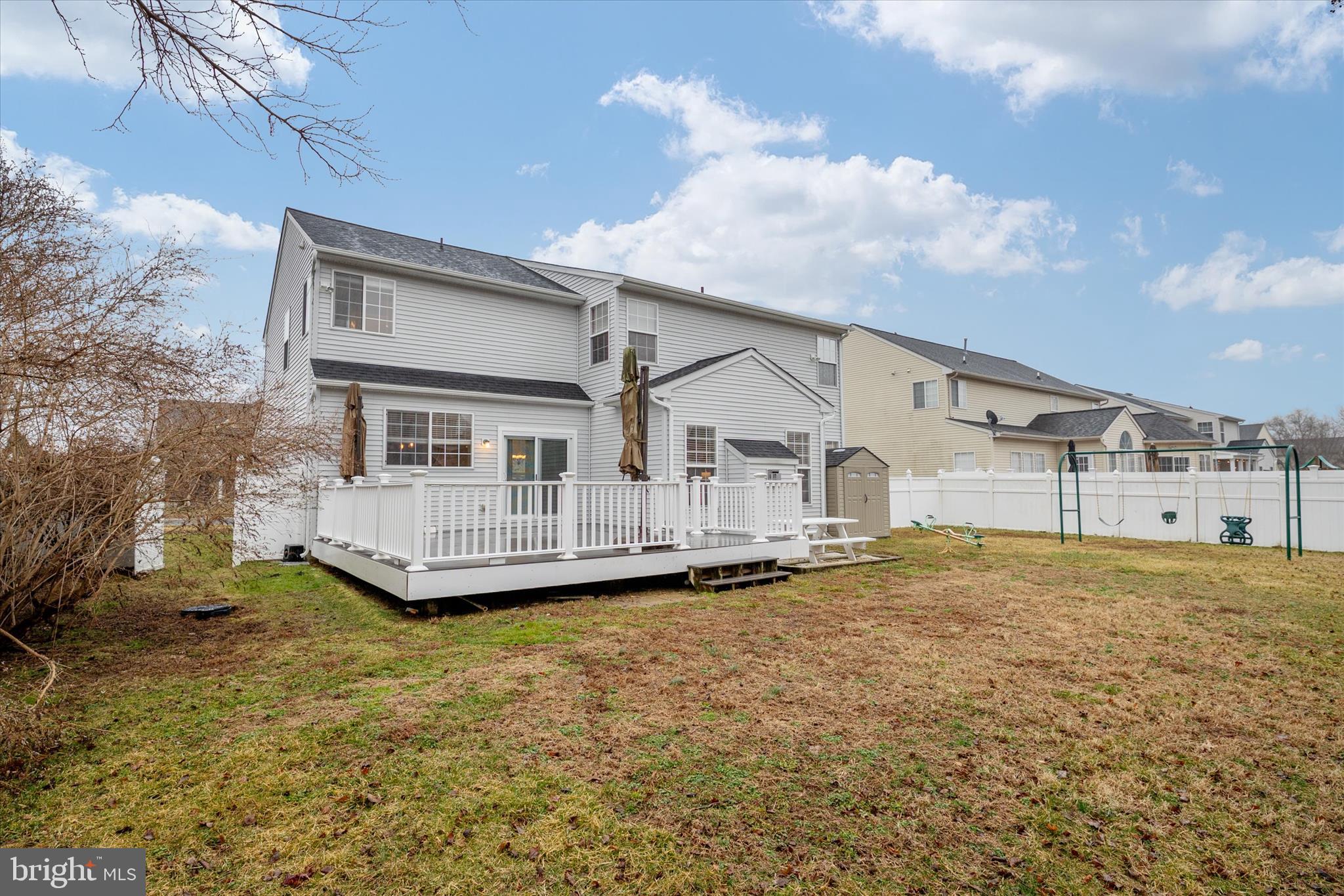 NORTH BROOK - Residential