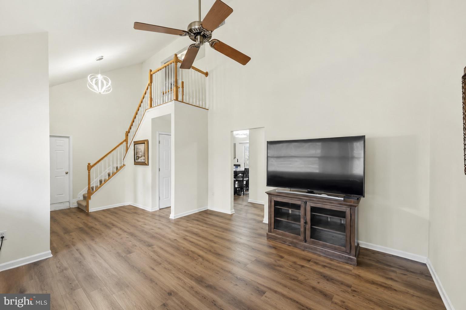 OYSTER HARBOR - Residential