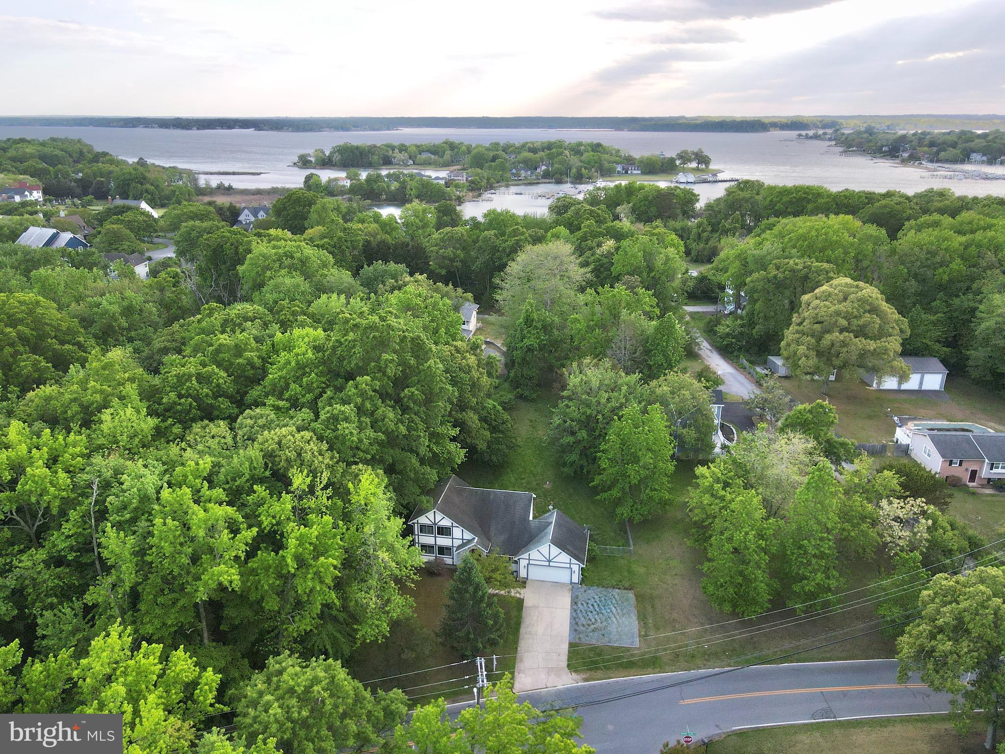 OYSTER HARBOR - Residential