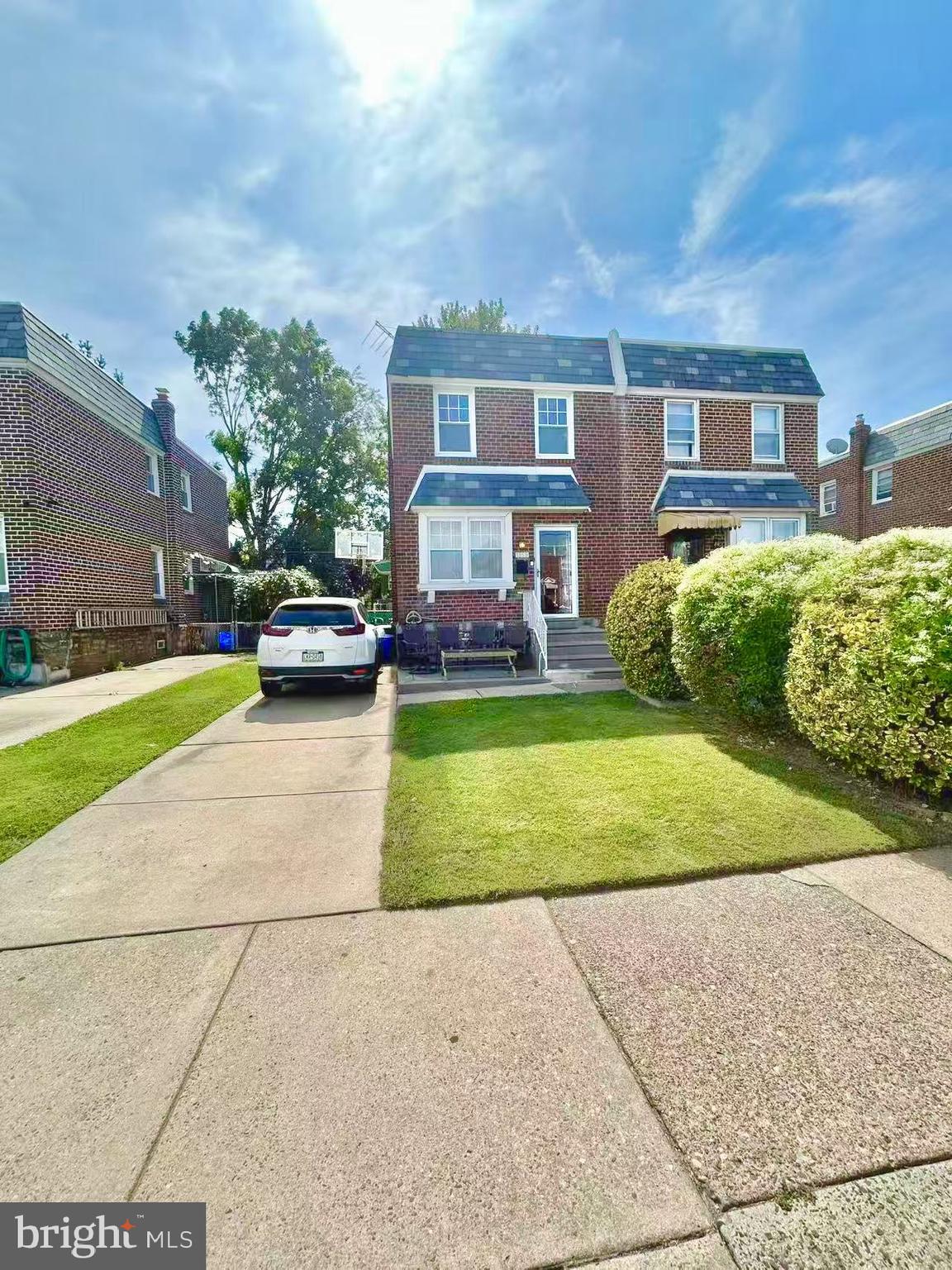 PHILADELPHIA - Residential