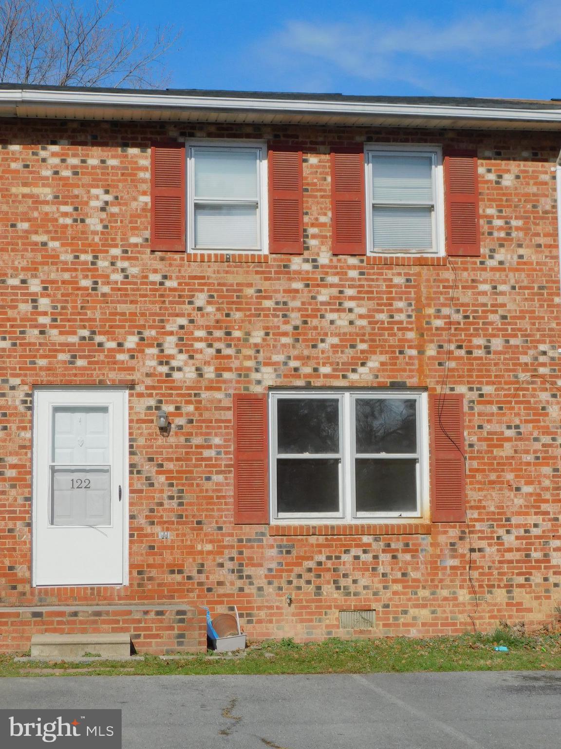 FREDERICKTOWNE TOWNHOUSE - Residential Lease