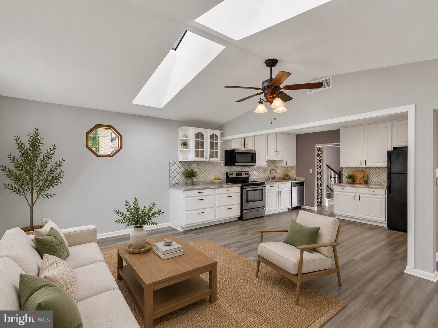 STONEYBROOK ESTATES - Residential