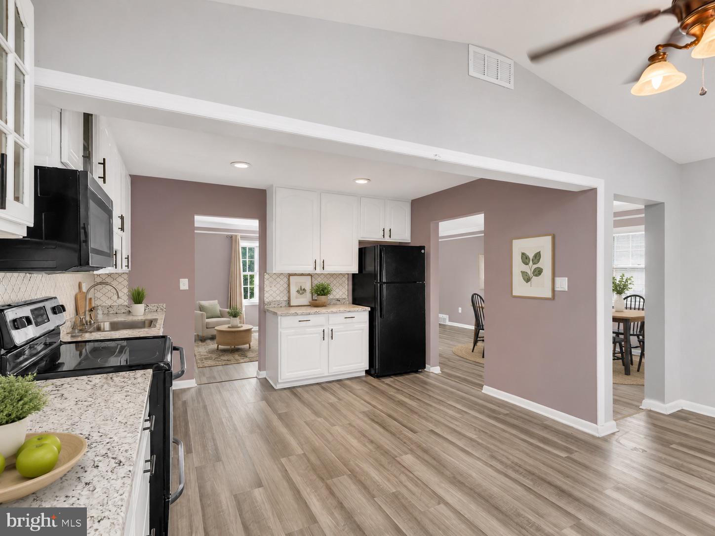 STONEYBROOK ESTATES - Residential