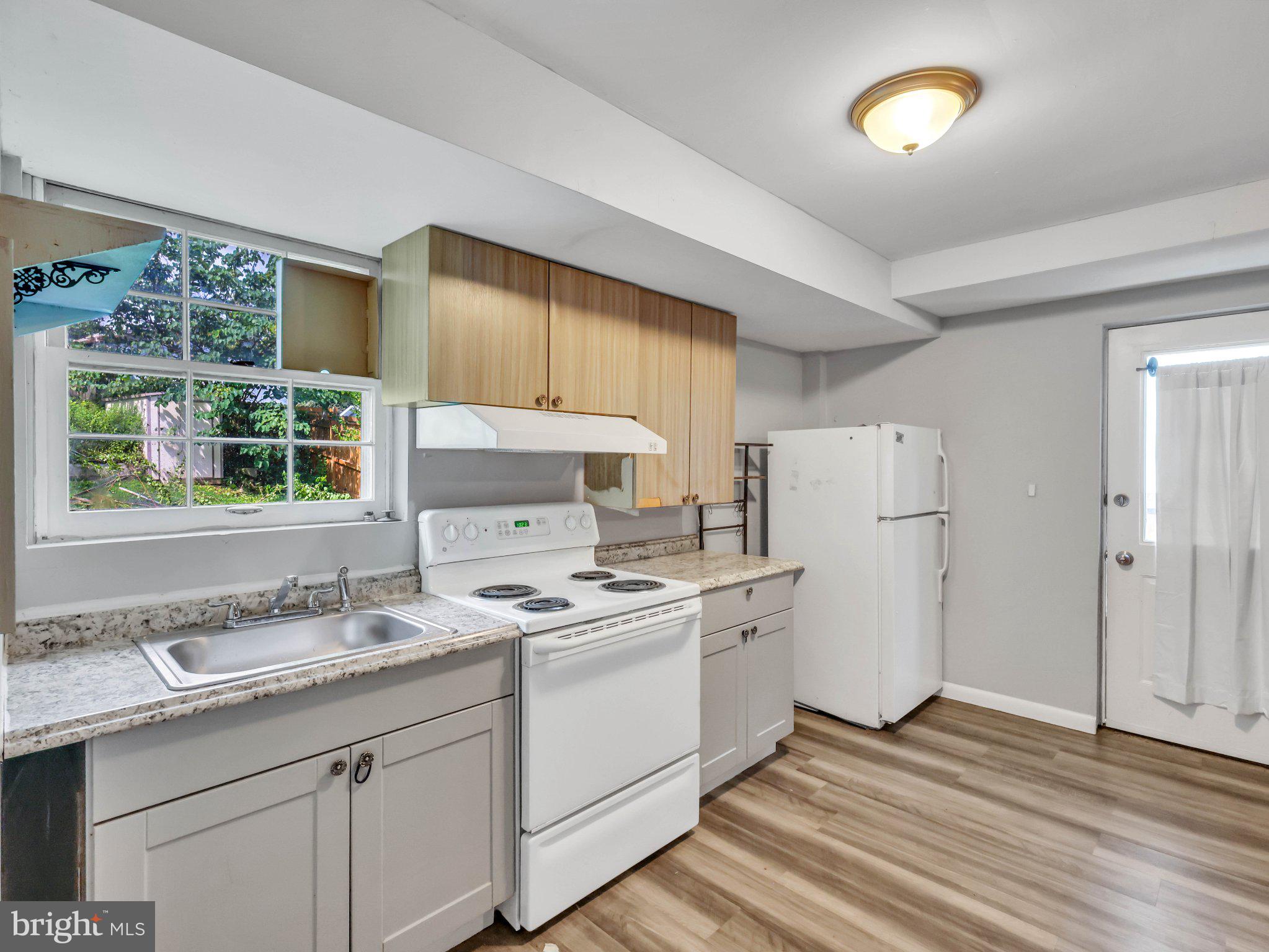 STONEYBROOK ESTATES - Residential