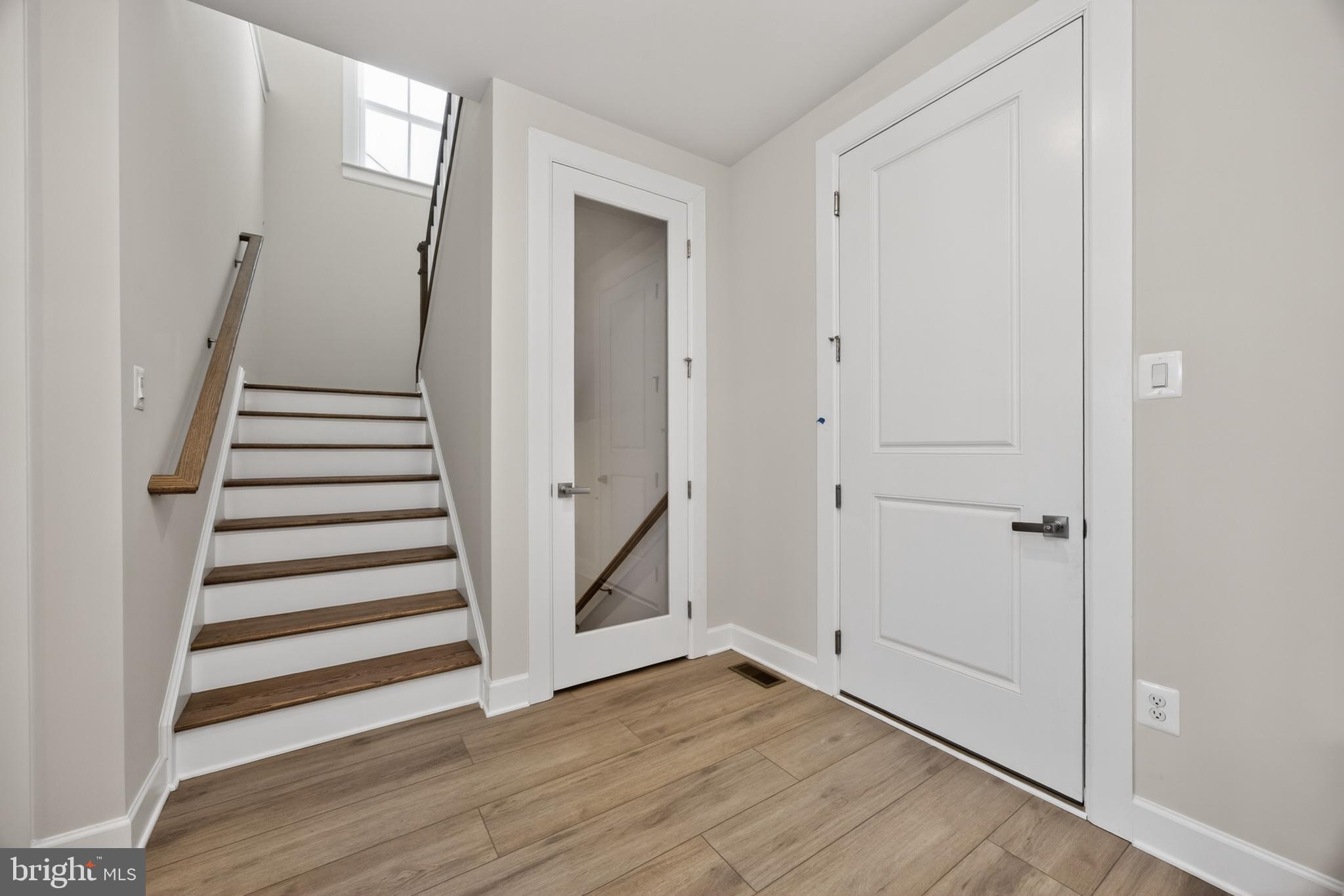 BRANDYWINE WALK - Residential