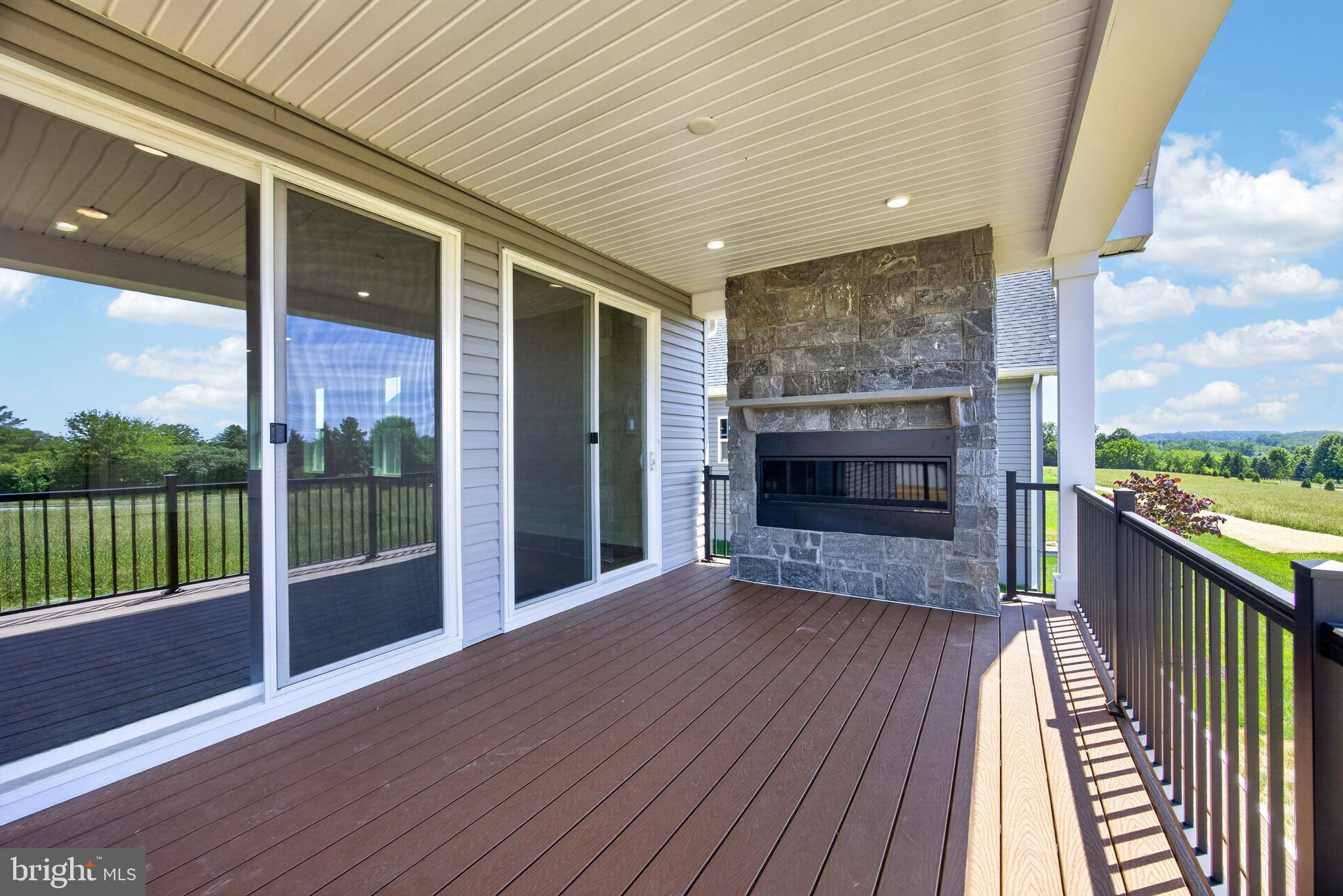BRANDYWINE WALK - Residential