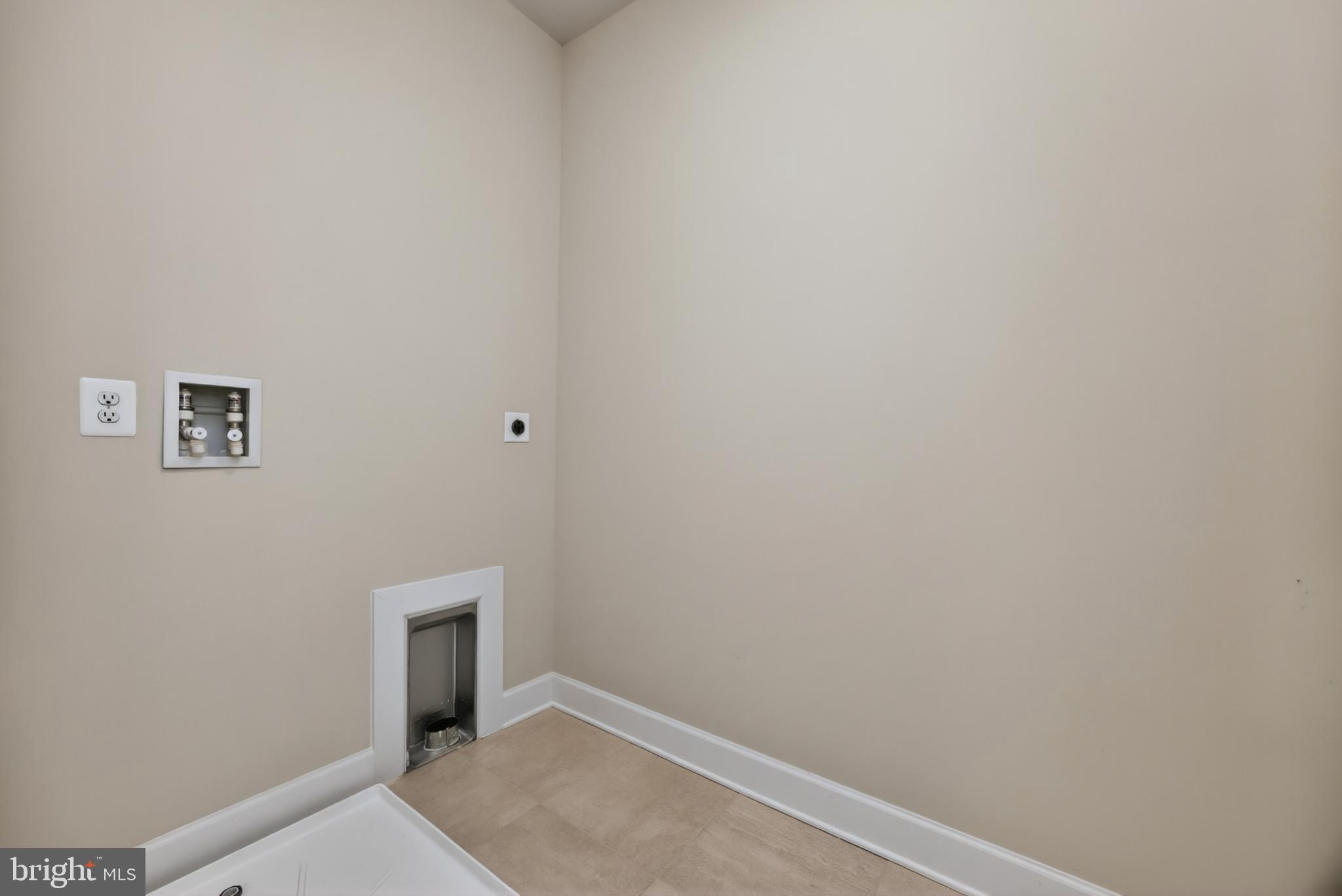 BRANDYWINE WALK - Residential