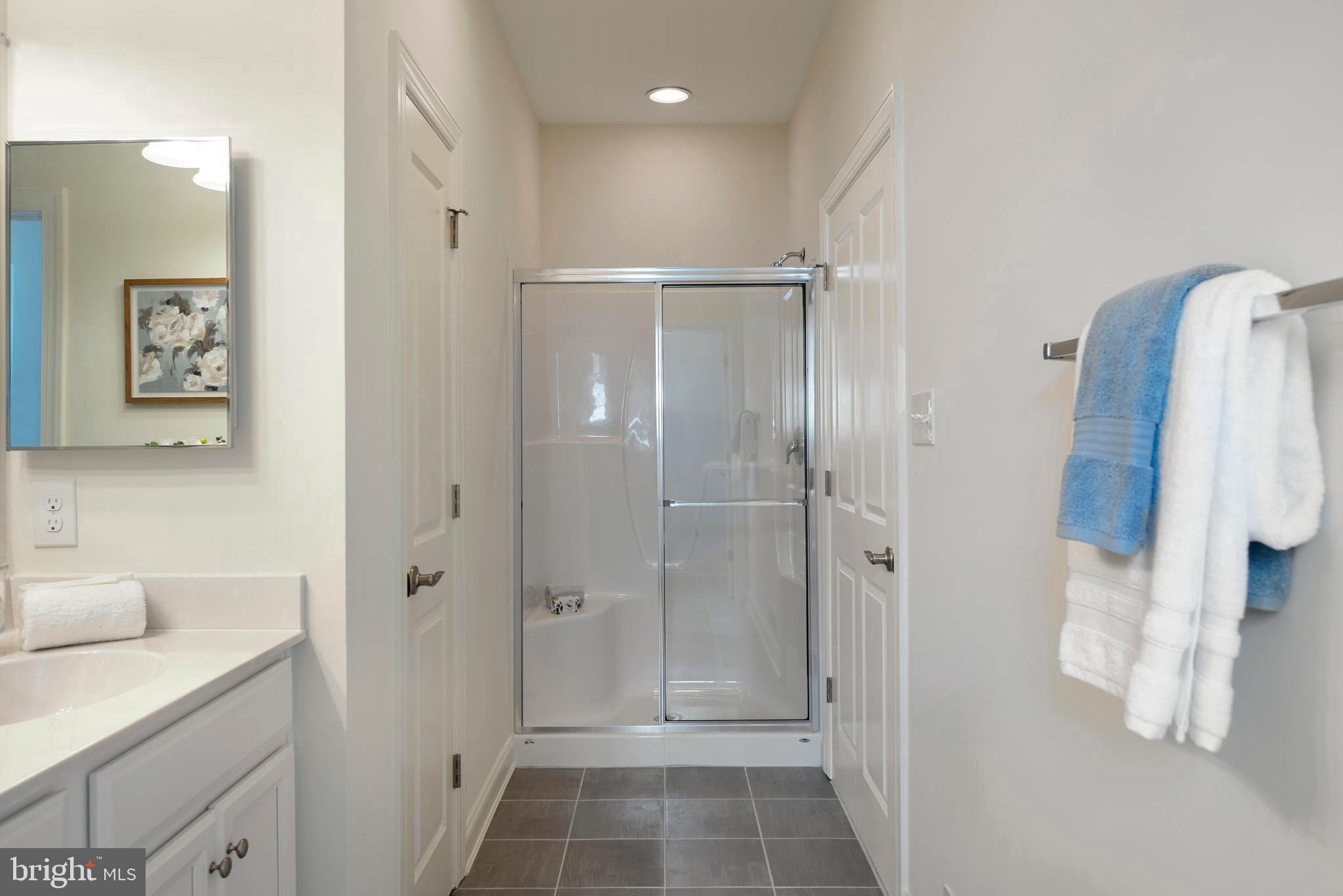 VILLAGE OF EASTRIDGE - Residential