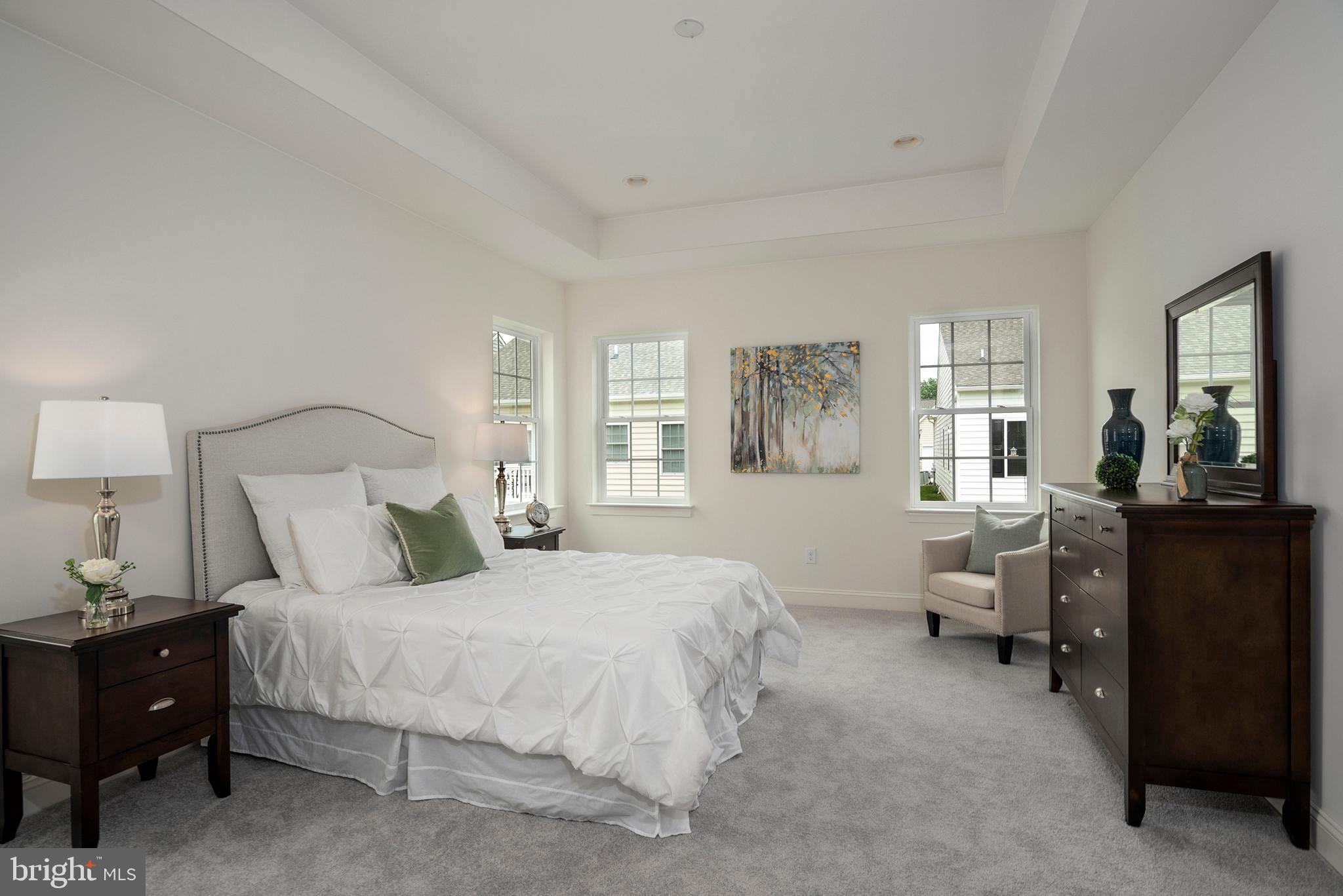 VILLAGE OF EASTRIDGE - Residential