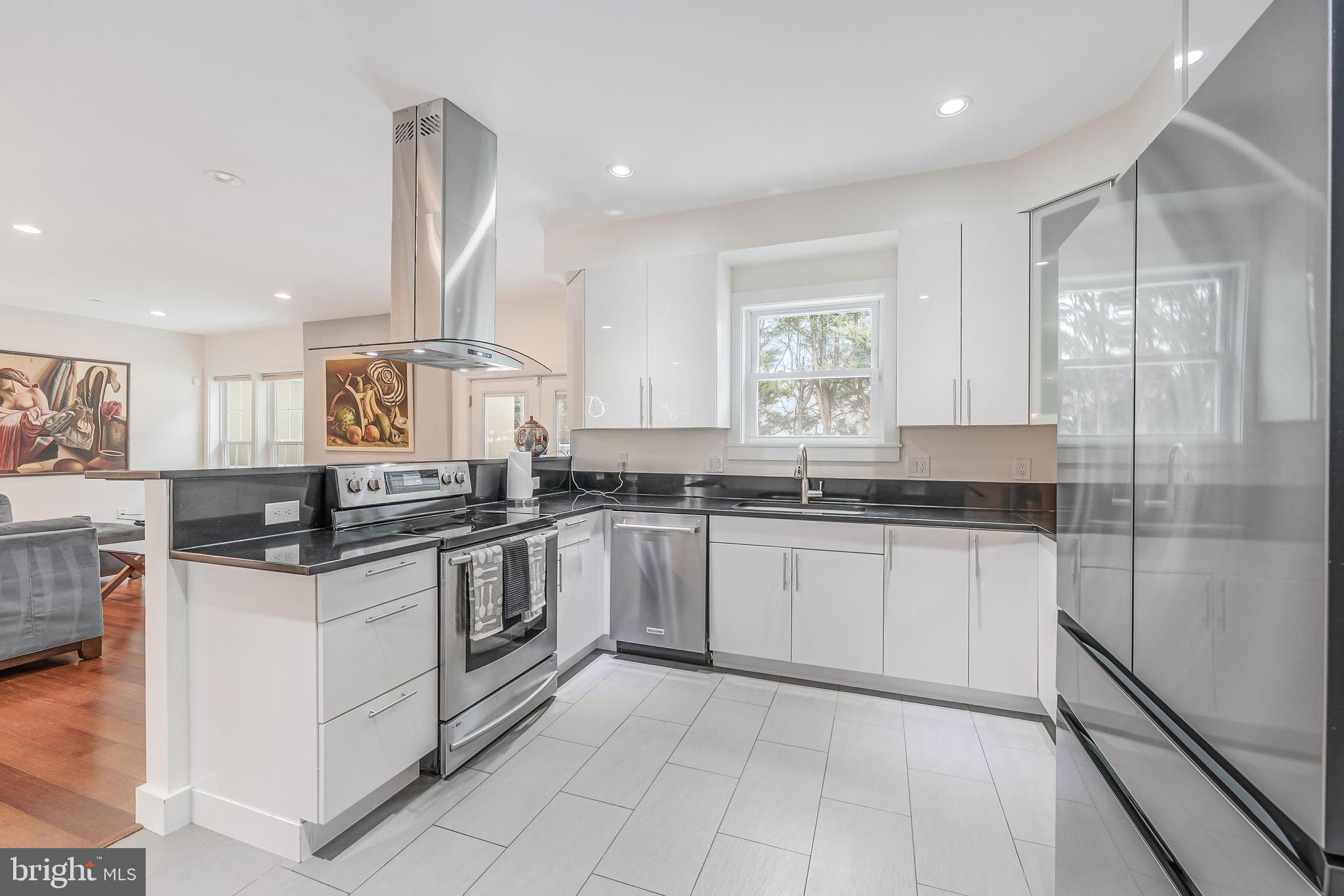 WILDWOOD HILLS - Residential