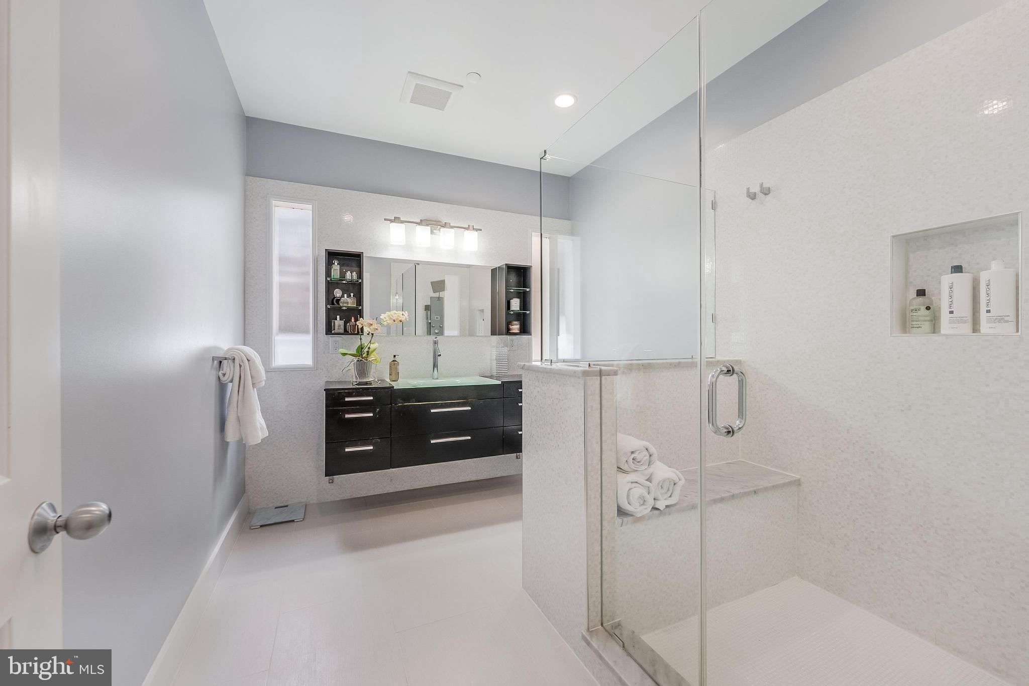 WILDWOOD HILLS - Residential