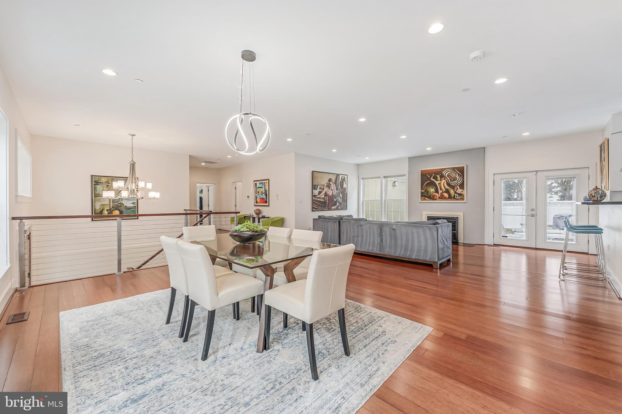 WILDWOOD HILLS - Residential