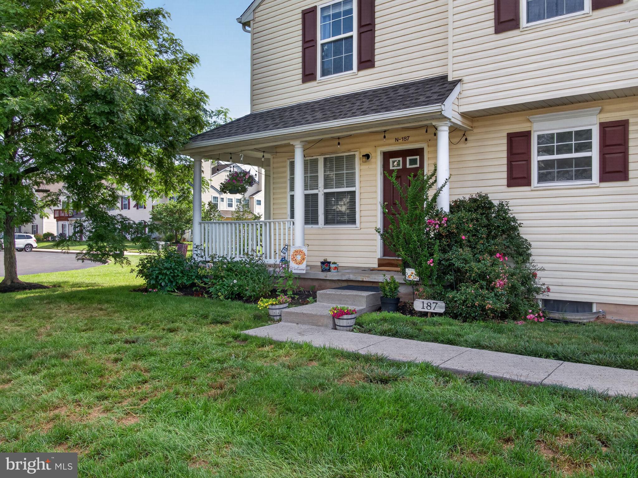 WALNUT BANK FARMS - Residential