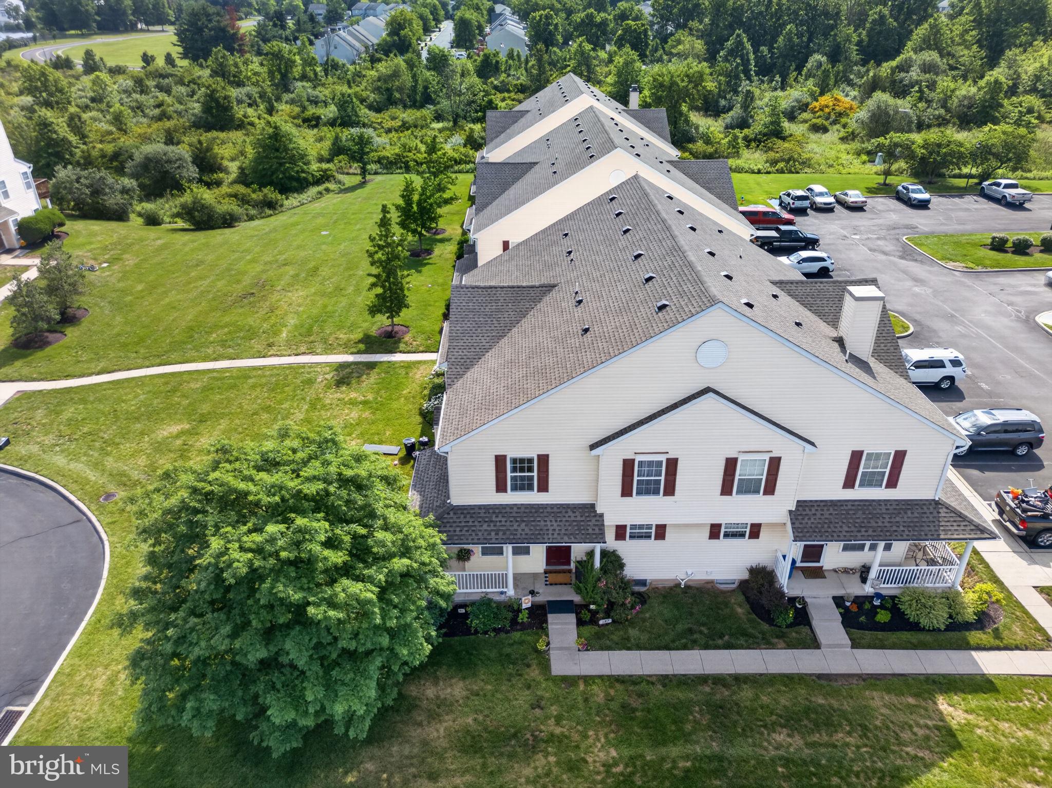 WALNUT BANK FARMS - Residential