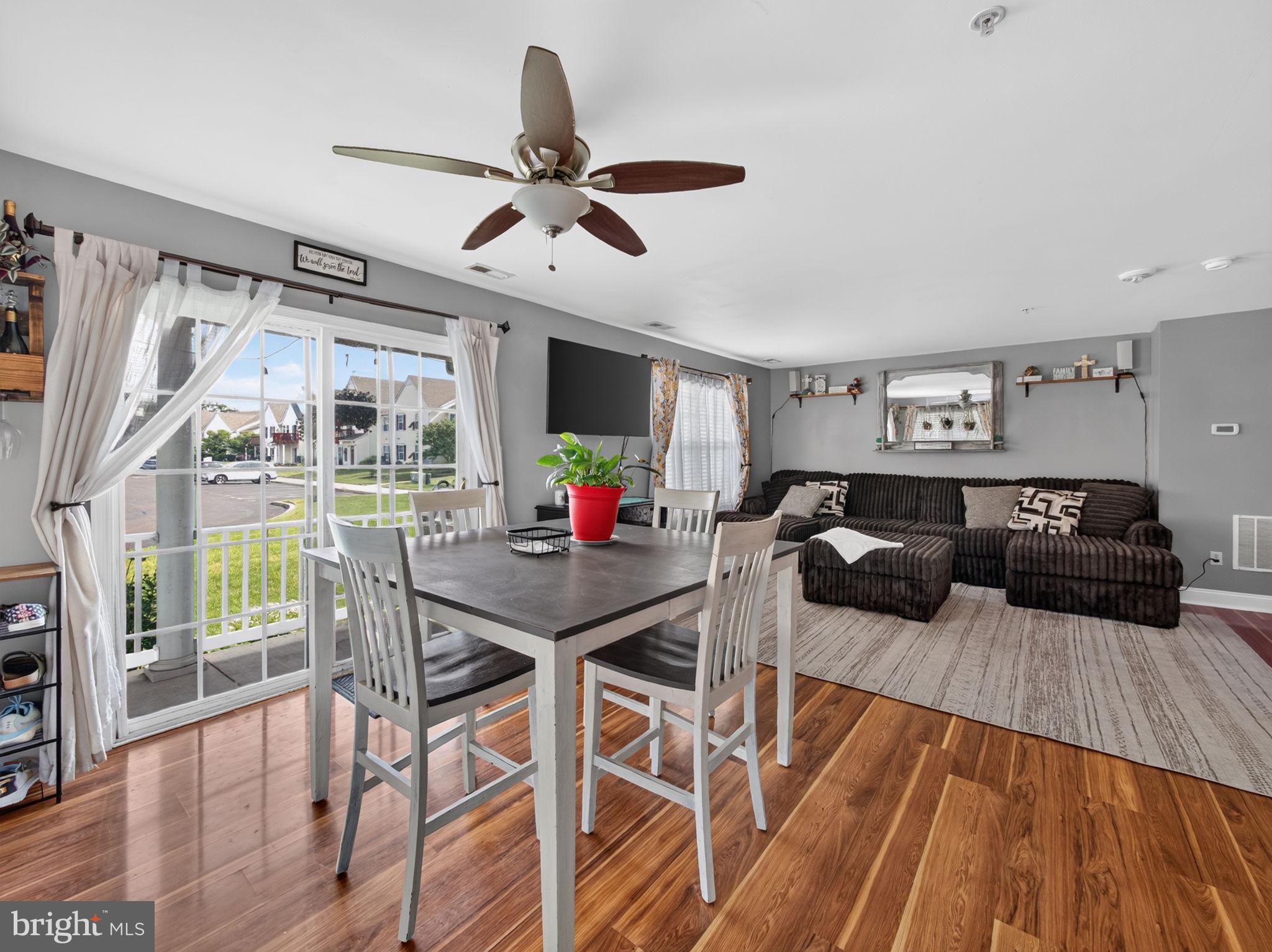 WALNUT BANK FARMS - Residential