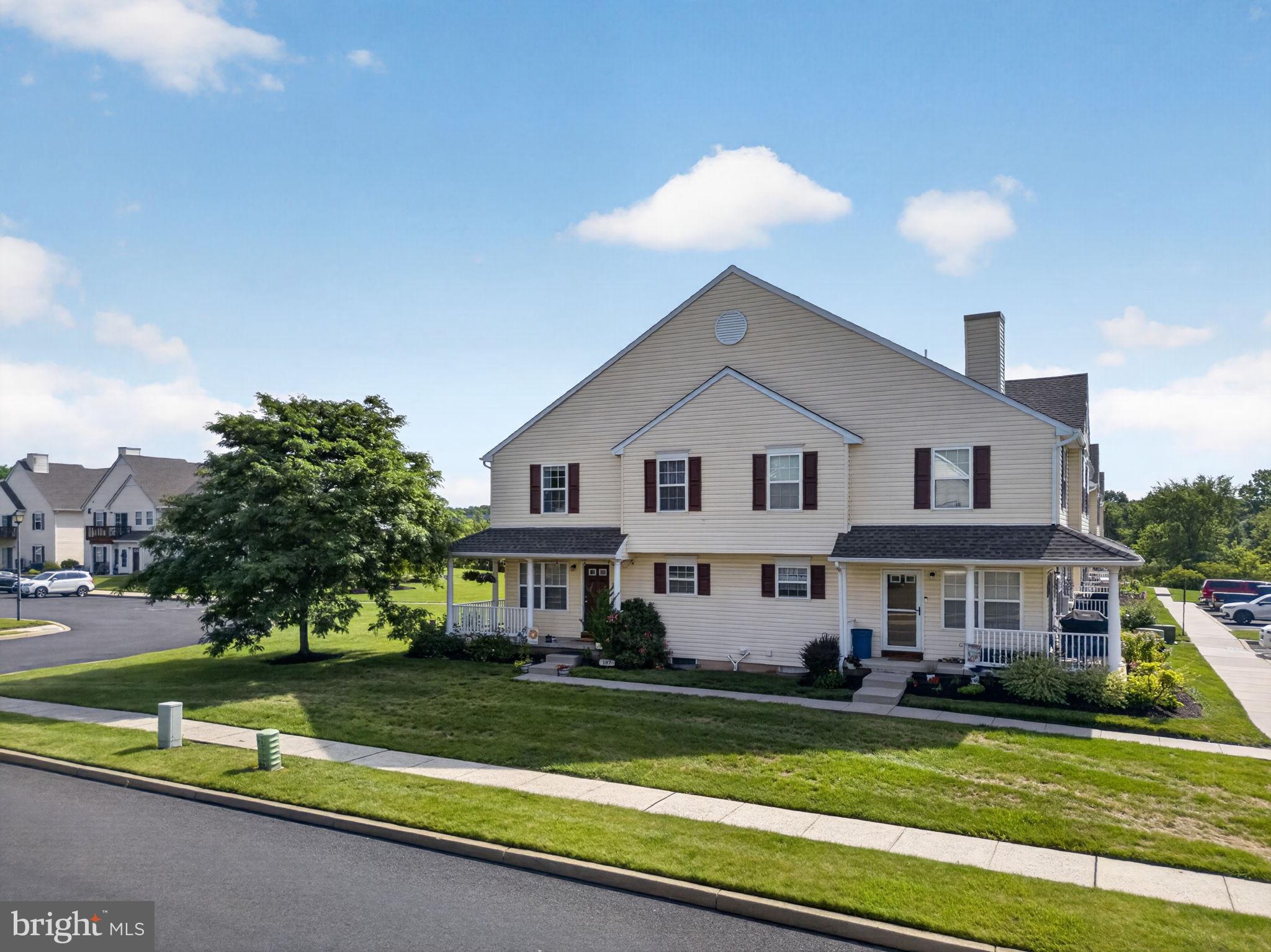 WALNUT BANK FARMS - Residential