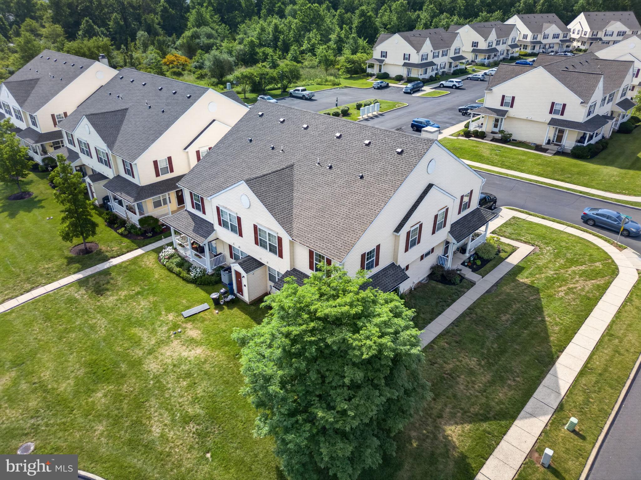 WALNUT BANK FARMS - Residential