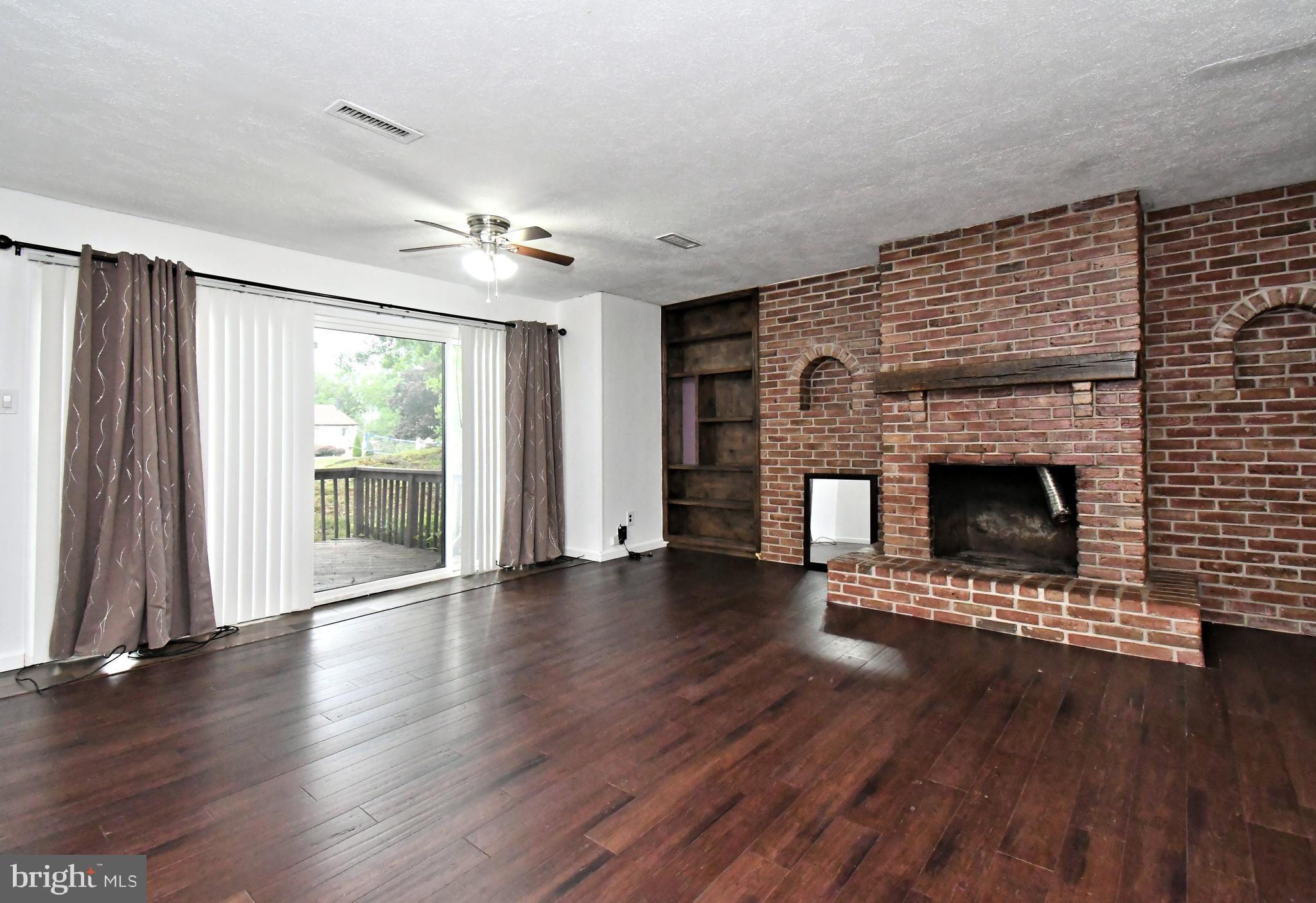 CENTENNIAL RIDGE - Residential