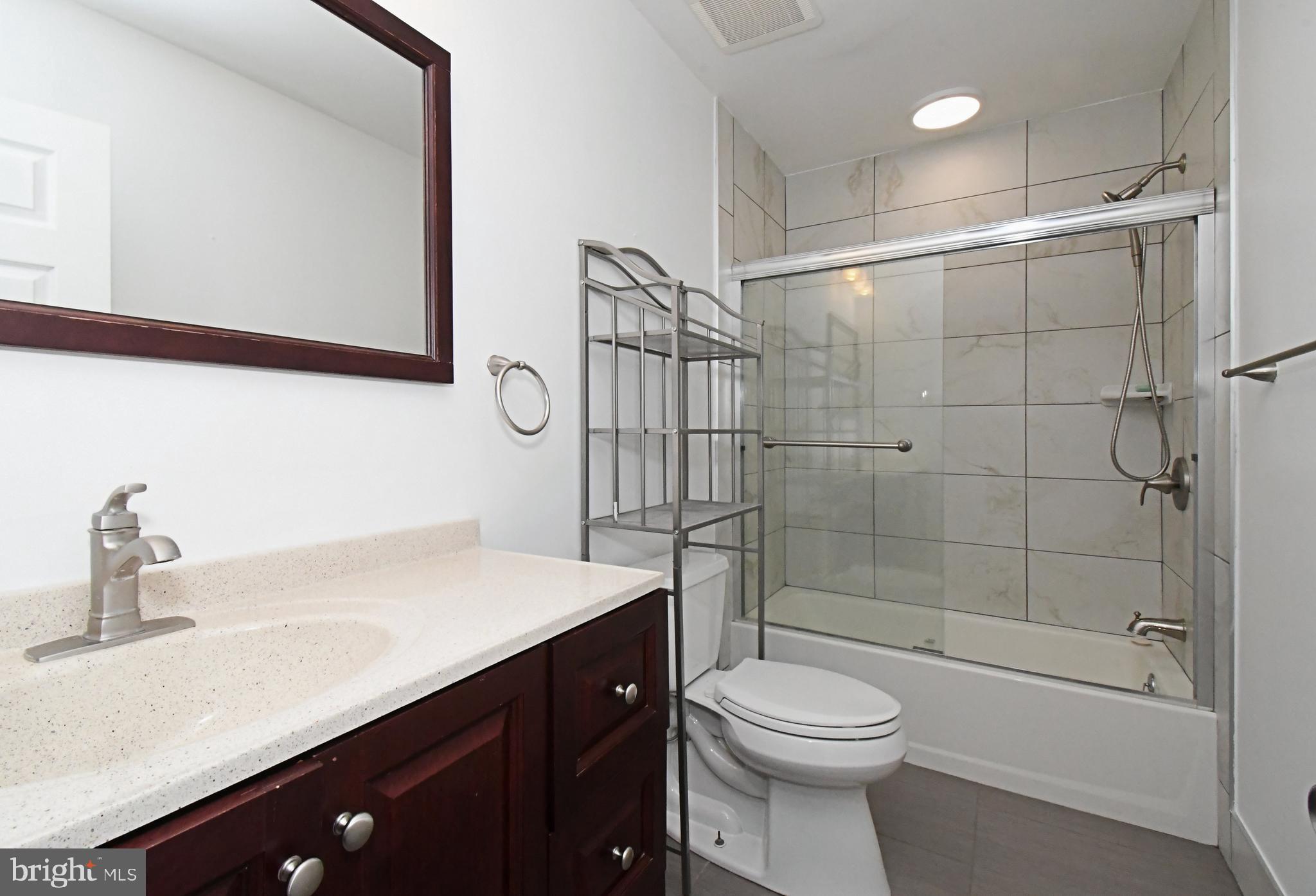 CENTENNIAL RIDGE - Residential