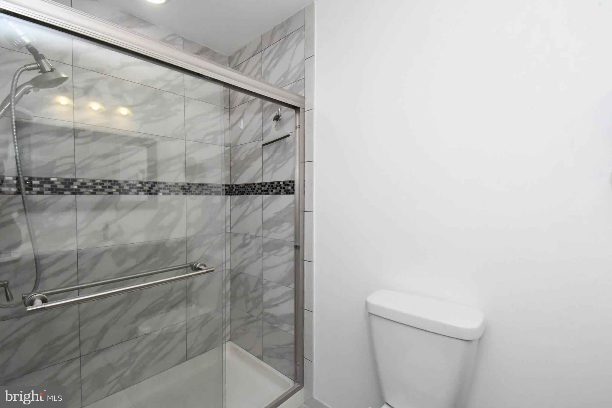 CENTENNIAL RIDGE - Residential